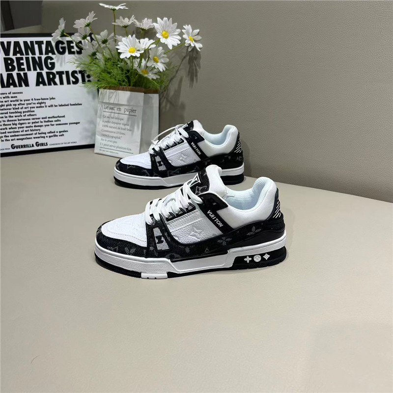Top-notch quality, hand-picked! matching men’s and women’s casual sneakers – lightweight, breathable, and stylish soft-soled athletic shoes