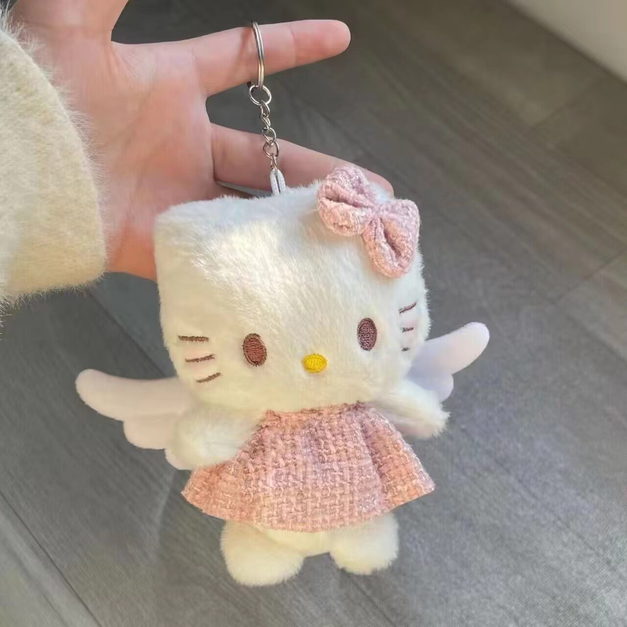 Best selling angel kt cat pendant girl bag stuffed toy cute doll hellokitty small pendant doll 1