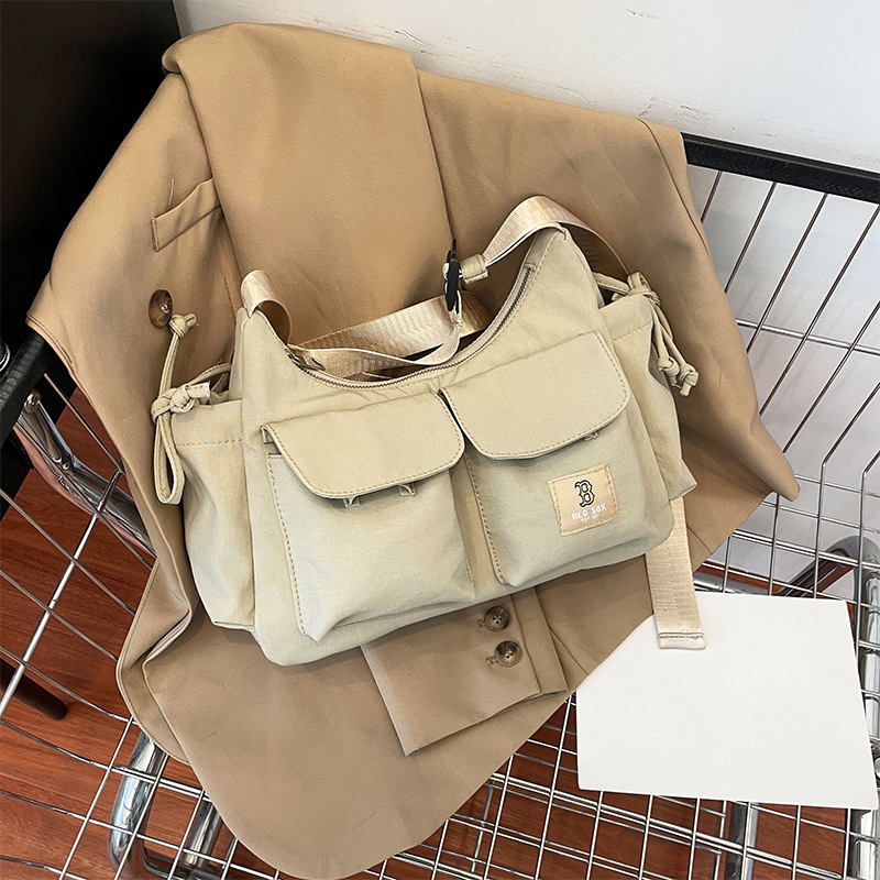 【factory wholesale】2026 new women’s handbag for export, korean style fashion trendy crossbody bag, minimalist shoulder bag