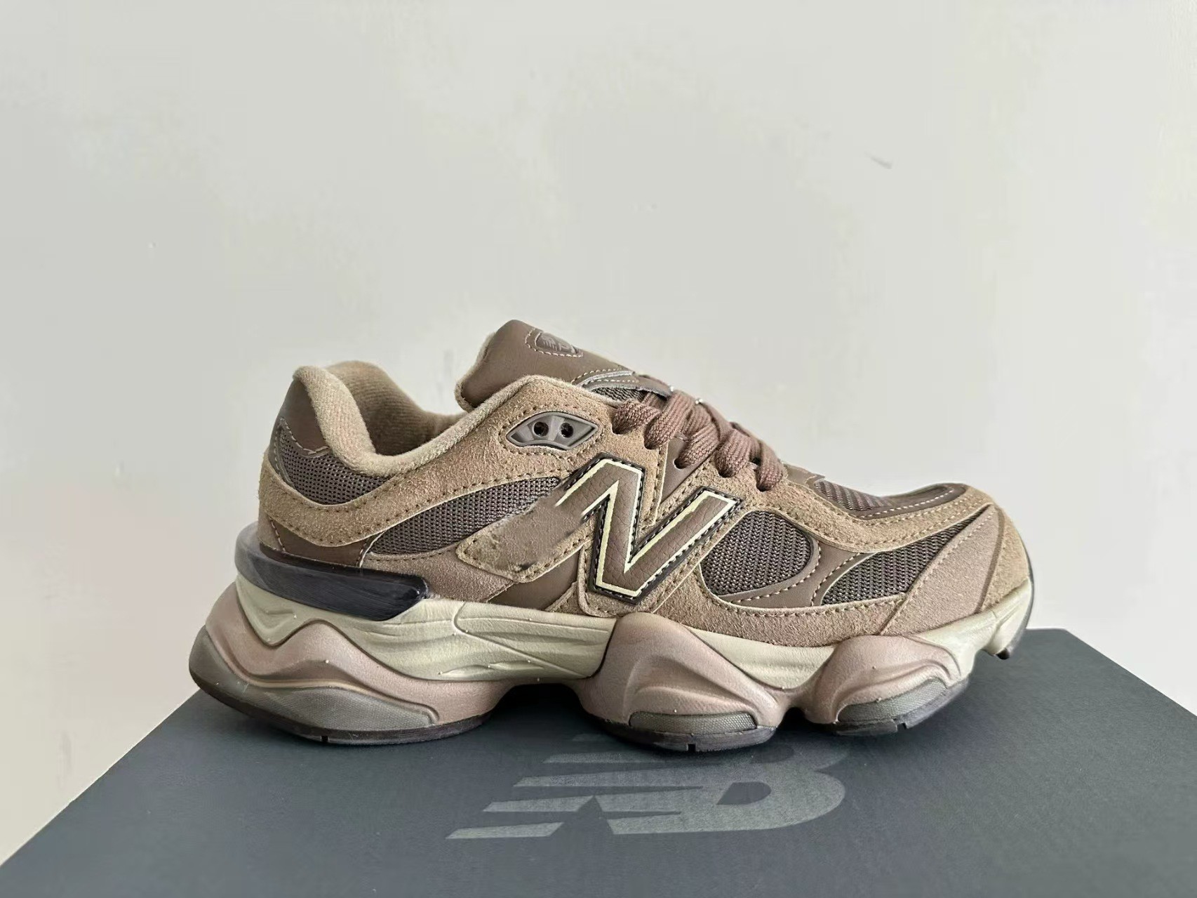 Export 9060 men’s and women’s shoes 2025 new arrival height increasing retro dad sports casual running shoes hot style