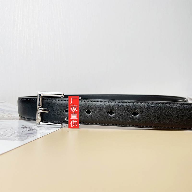 Classic women’s leather belt – versatile, slim-fit design for casual wear. stylish and unique, perfect for pants, skirts, and trousers. available in gift box