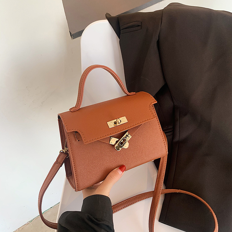 2025 new trendy versatile handbag women’s fashion retro kelly bag shoulder bag tote crossbody small square bag wholesale