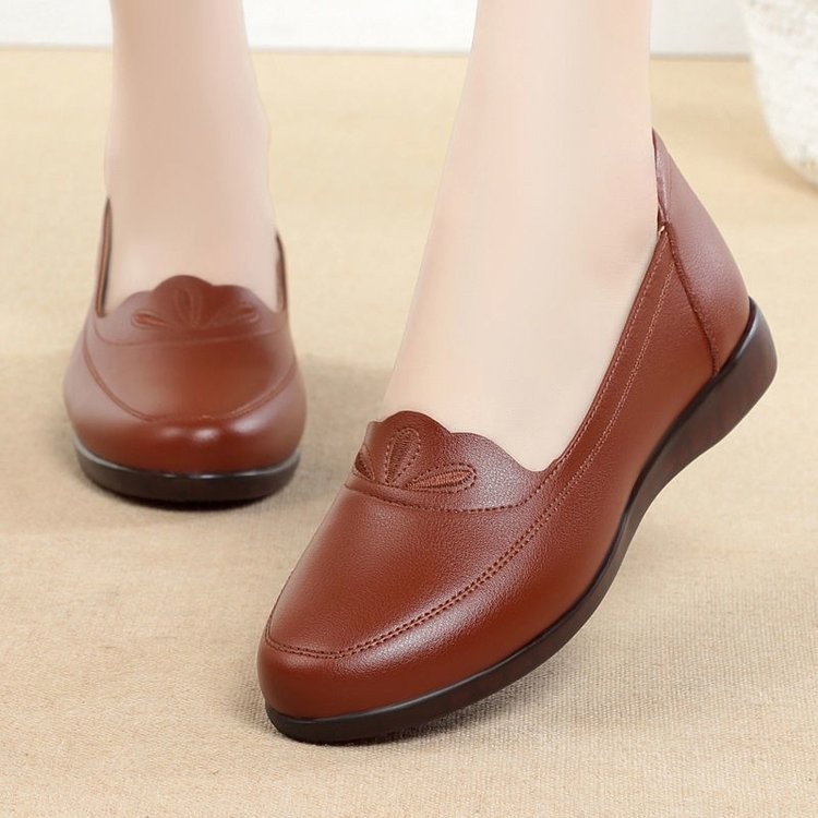 Tendon bottom middle-aged and elderly ladieswear shoes middle-aged flats flats ladieswear leather shoes women’s shoes elderly shoes spring & fall ladieswear style