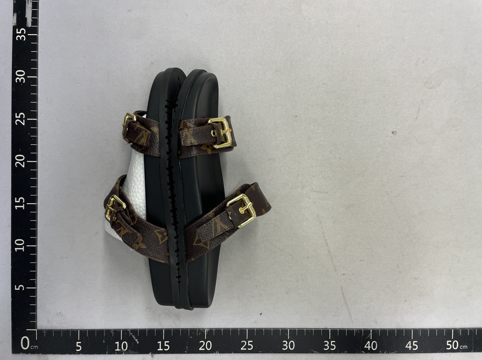 2024 new european and american style middle eastern nigerian singaporean cambodian metal buckle velcro flat sandals 4