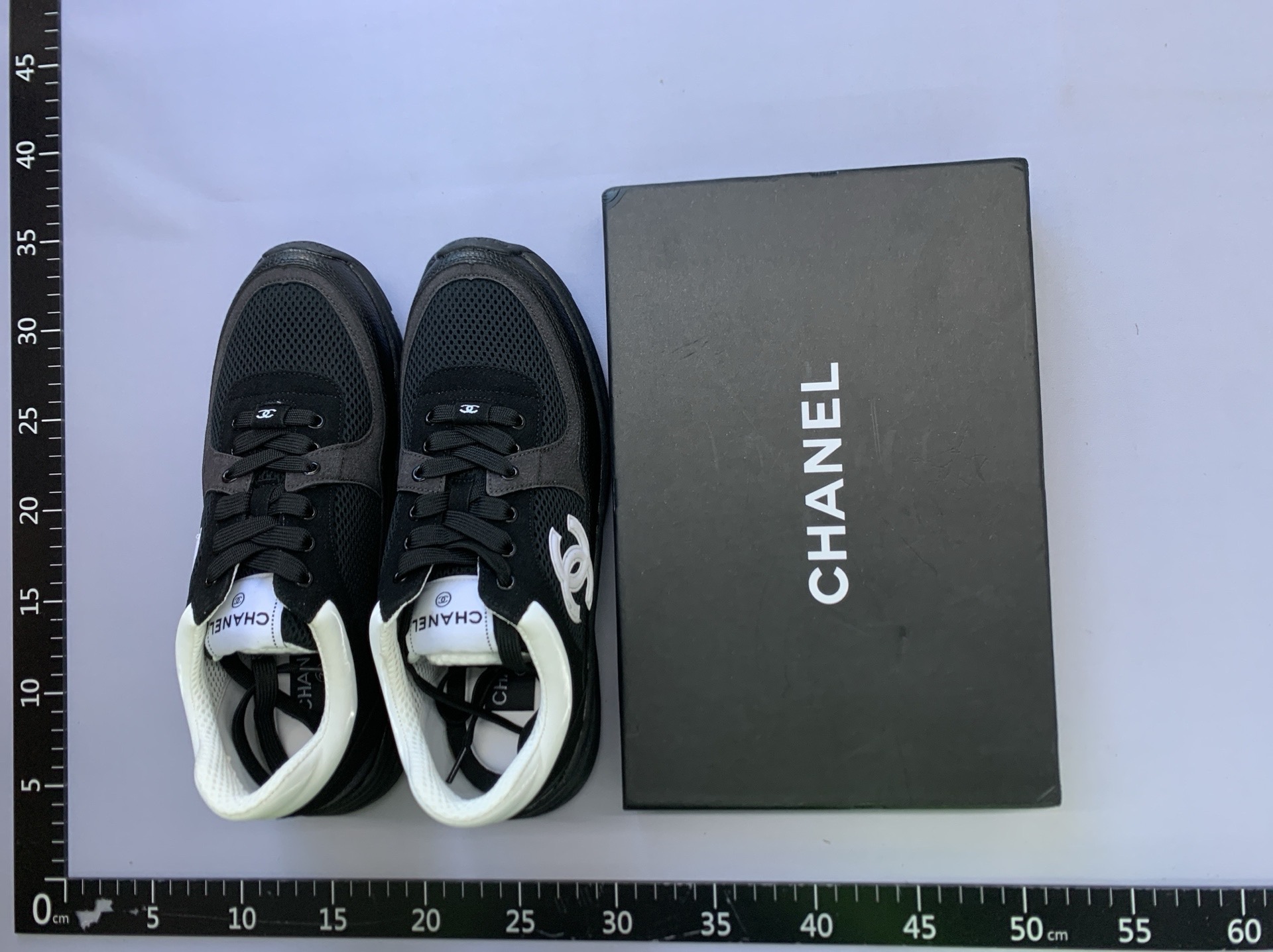 Fragrance series embroidered thick-soled silver and white dad shoes 2025 fashion spring new low-top outdoor sports women’s shoes 2