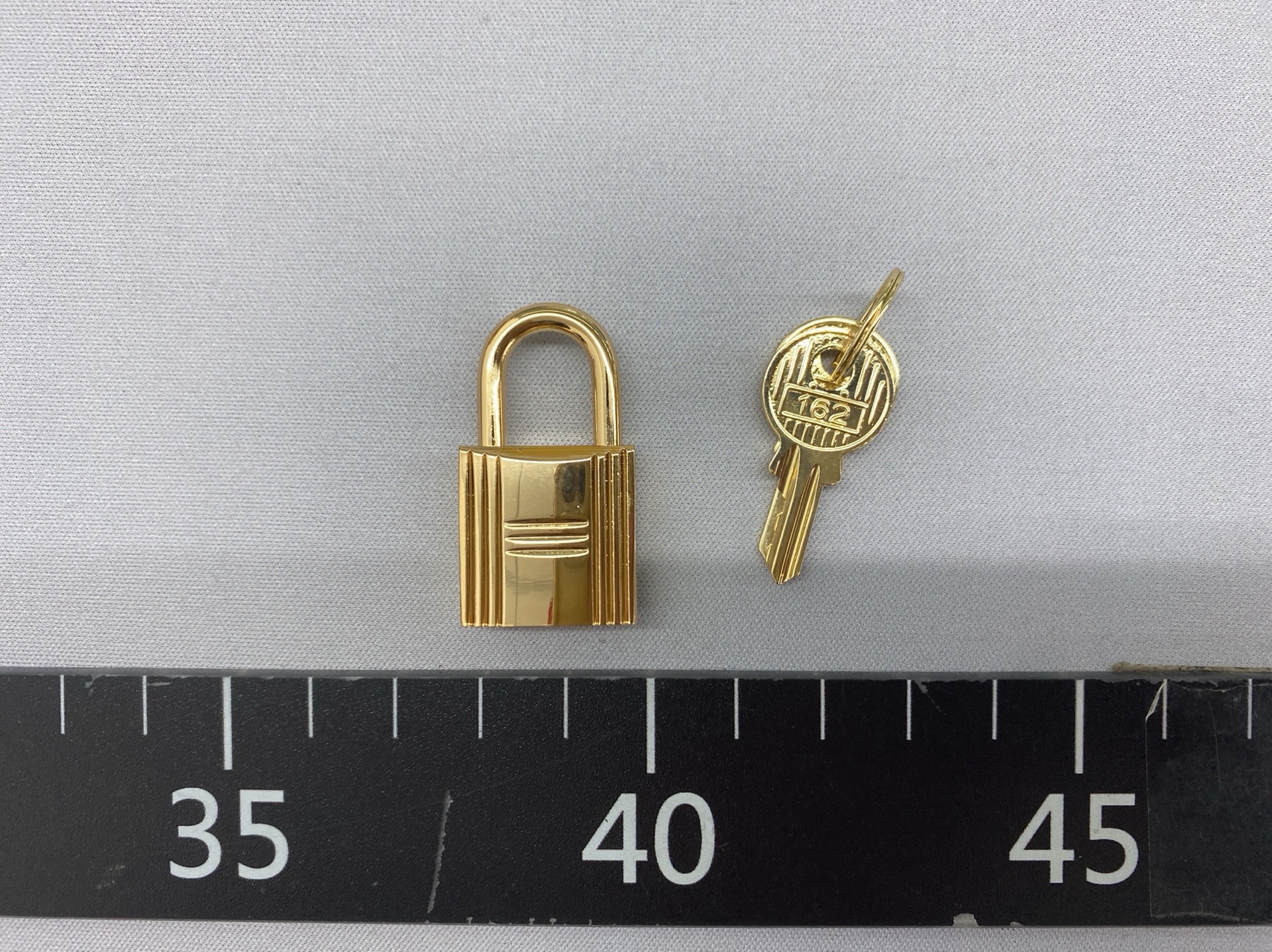 Diy handmade leather goods hardware accessories – fashionable padlock for tote bags and market baskets – high-quality solid brass lock 2