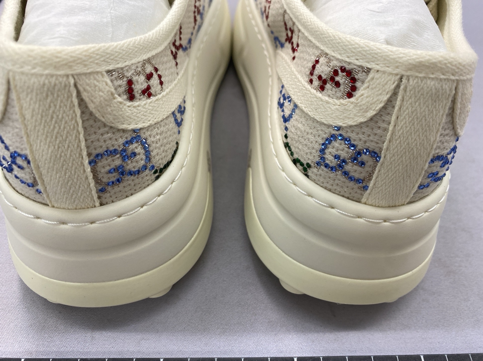 1977 new men’s and women’s shoes – export quality chunky sole canvas sneakers – retro embroidered versatile lace-up monogram casual skate shoes 5
