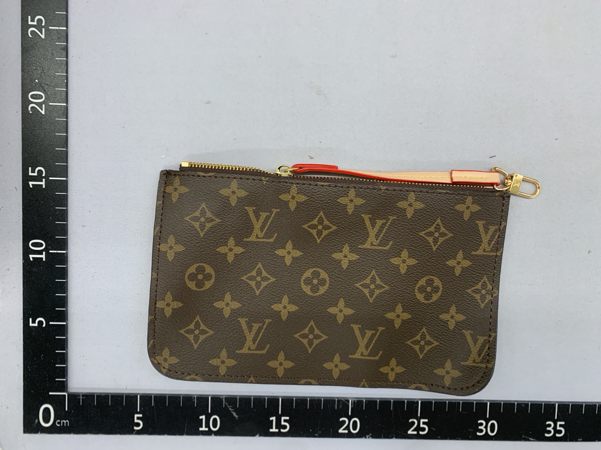 Women’s handbag 2025 new genuine leather shopping bag european and american cross-border classic ladies chain crossbody bag fashionable small shoulder bag 3