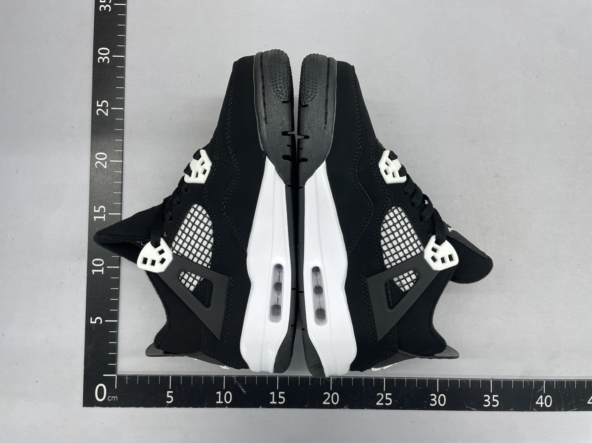 Putian shoes high version wholesale black and white cat midnight blue and white cement red buckle joe 4 sports air cushion basketball shoes for men and women 2