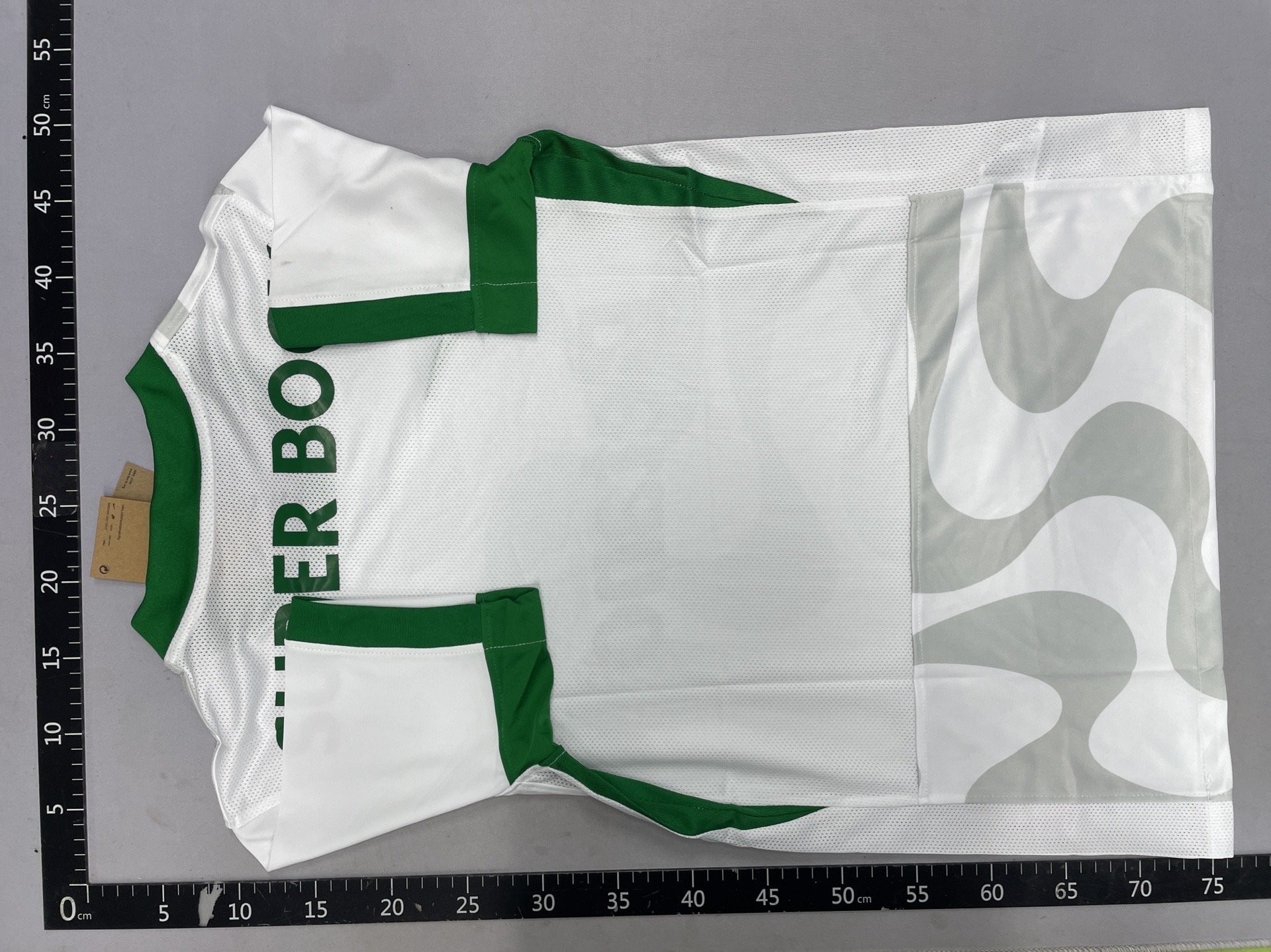 0103 sporting lisbon 232425 home and away player version fan version retro jersey dropshipping 3