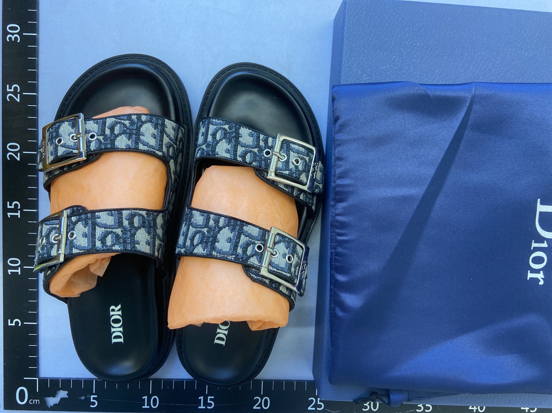 2026 european edition embroidered leather buckle high-end elegant platform summer slides men’s casual one-strap sandals 2