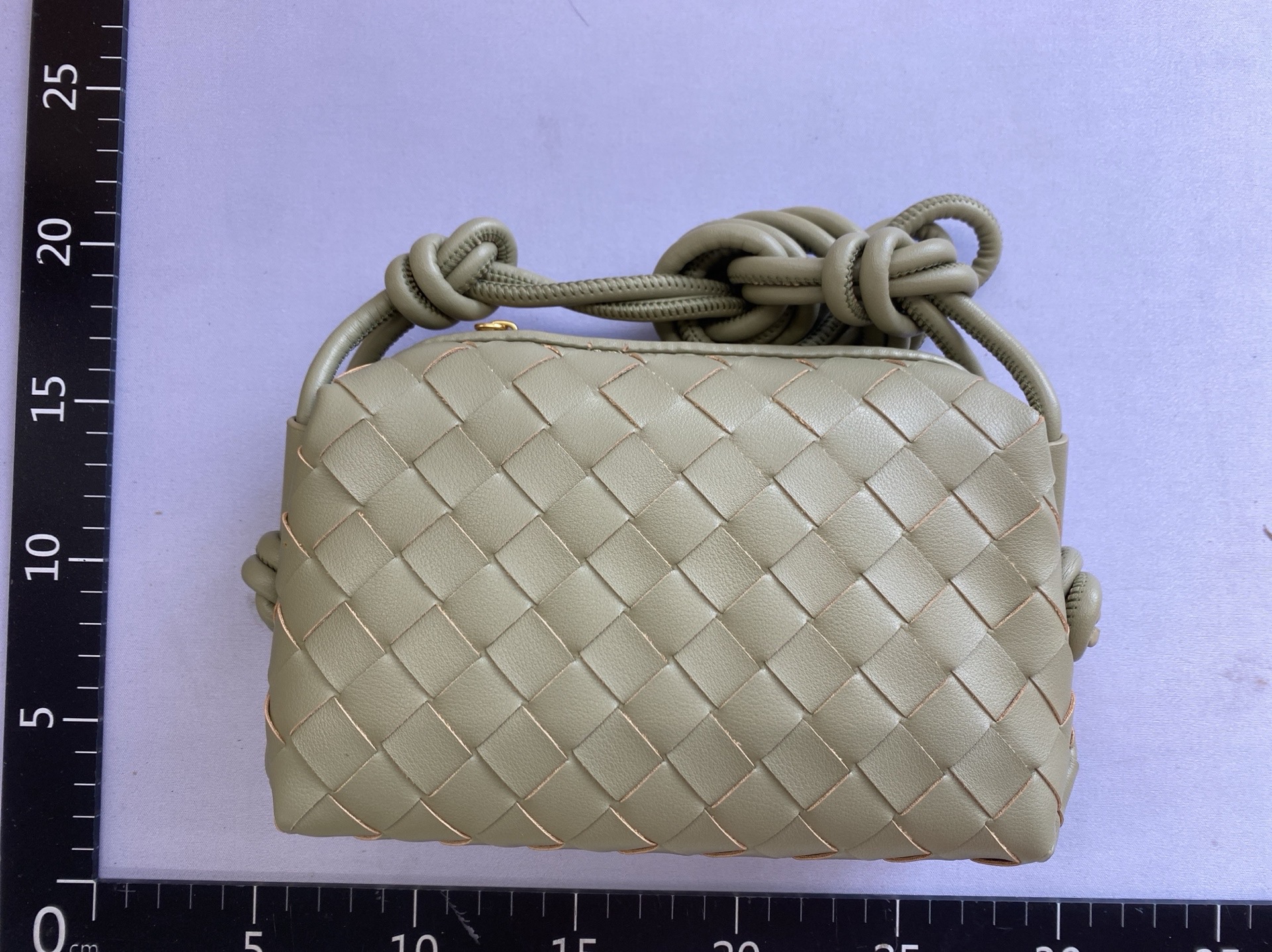 Women’s handbags 2022 new genuine leather women’s bag cowhide woven small square bag lunch box bag light luxury small bag trendy brand 2