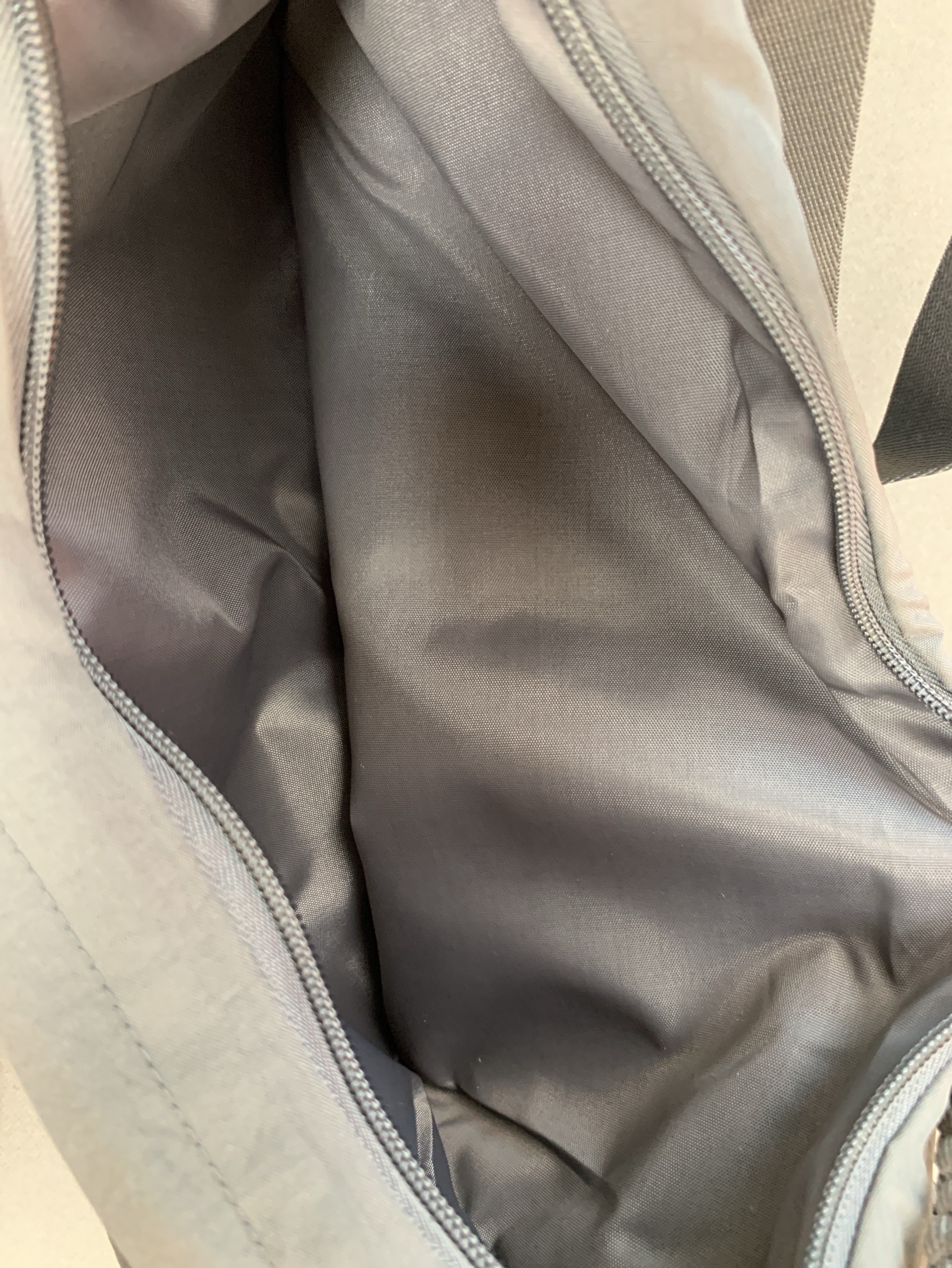 Crossbody bag women’s bag 2026 new dumpling bag women’s large capacity bag women’s commuter shoulder sports versatile dumpling bag women 4
