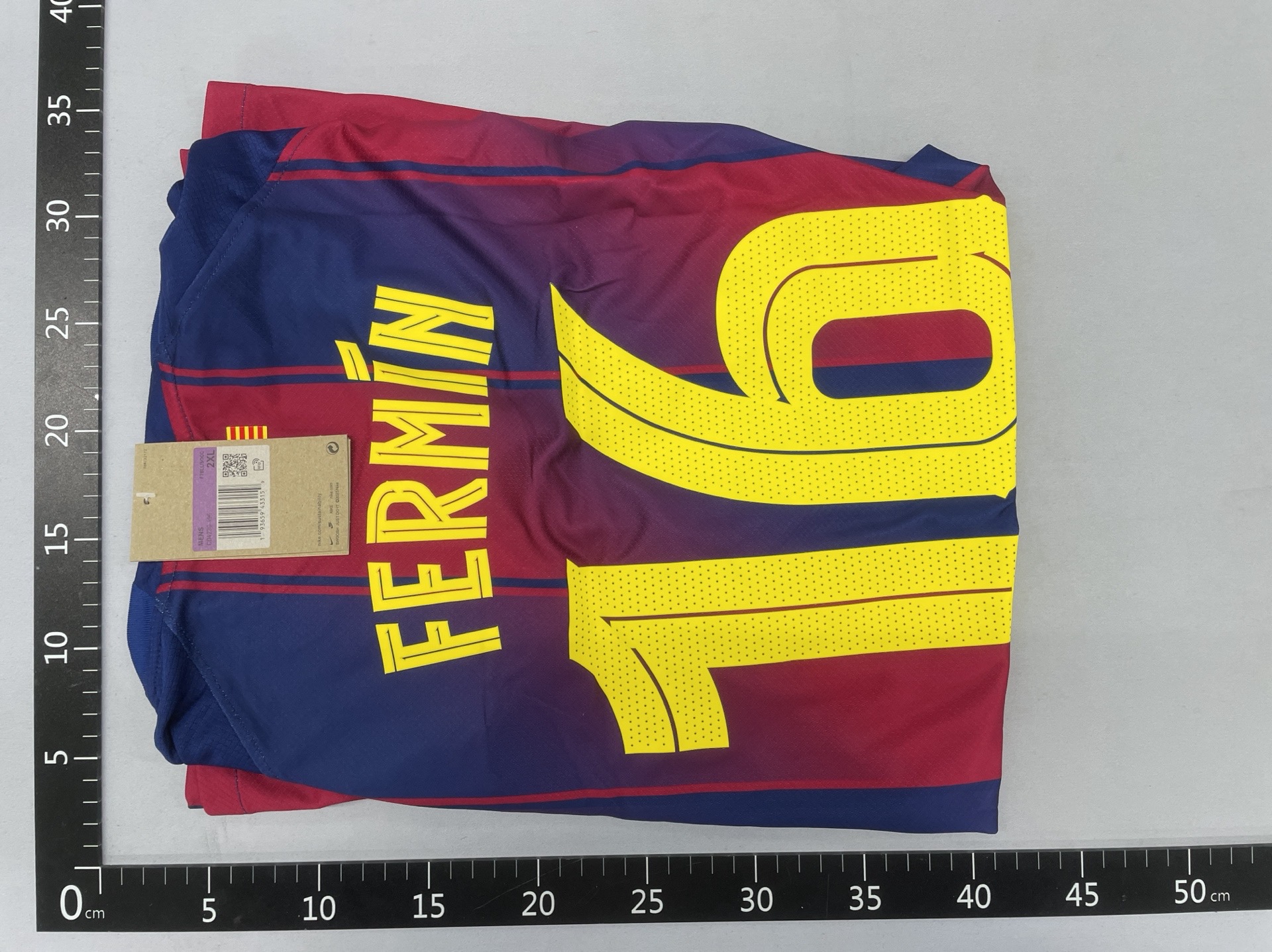 2526 season barcelona home jersey fans no. 10 yamal no. 11 lafini no. 8 pedri football jersey 6