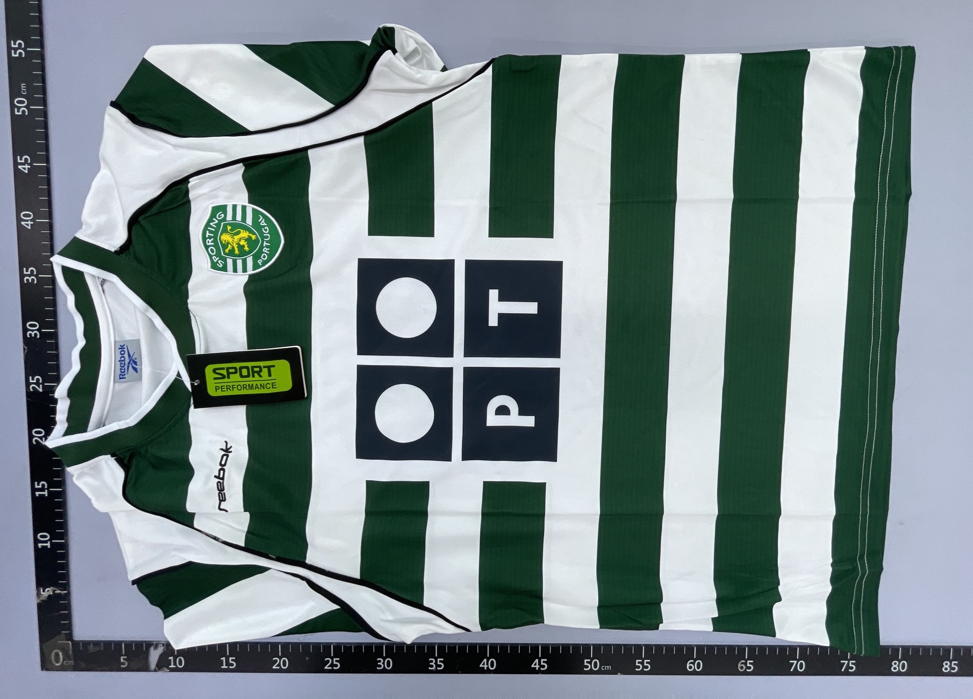 Retro football jersey ronaldo snehedin ronaldinho kaka printed number classic nostalgic soccer uniform 3