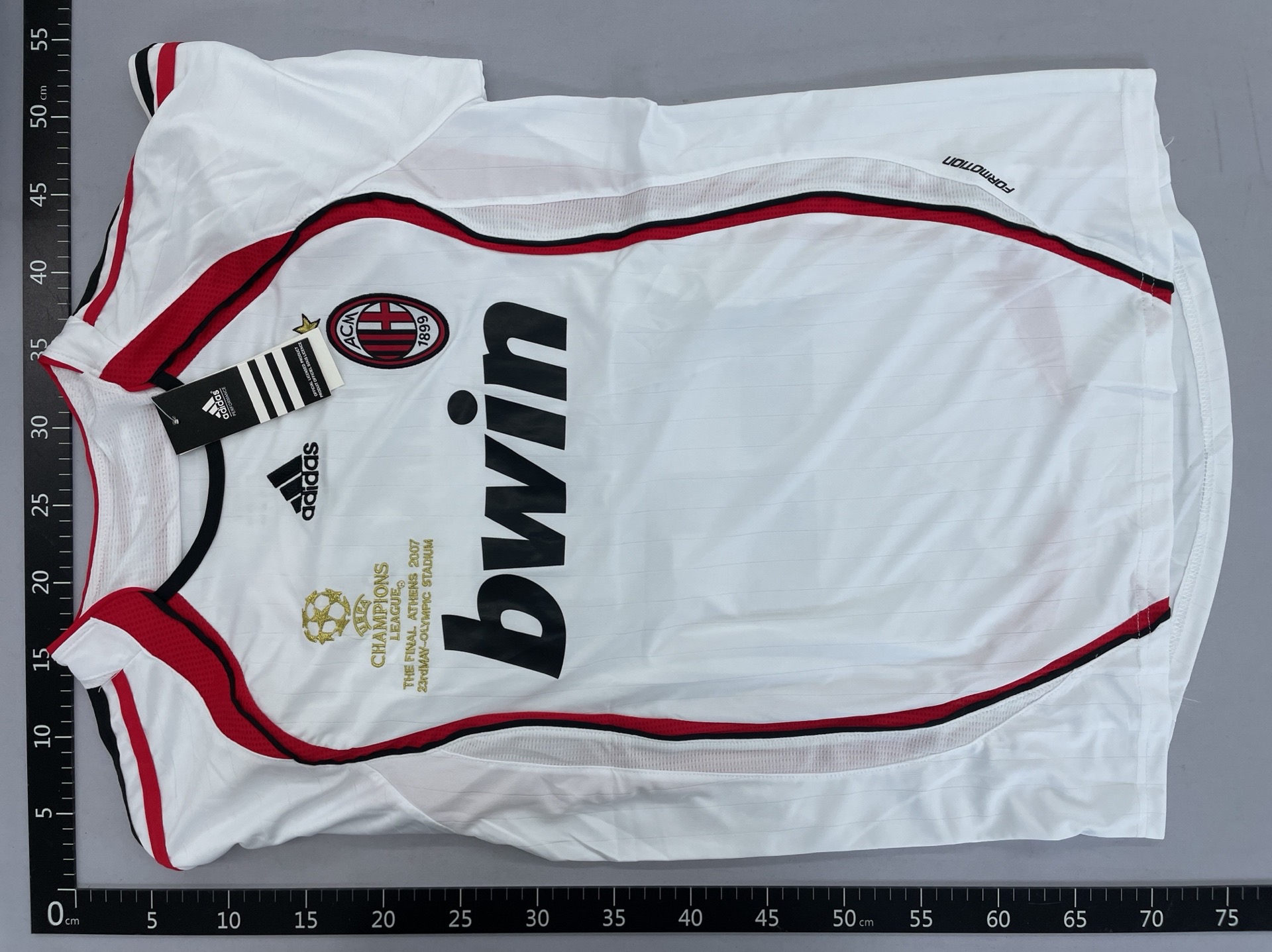 Classic retro ac milan short-sleeve jersey – #22 kaka, ronaldo, junior, maldini – football apparel 4