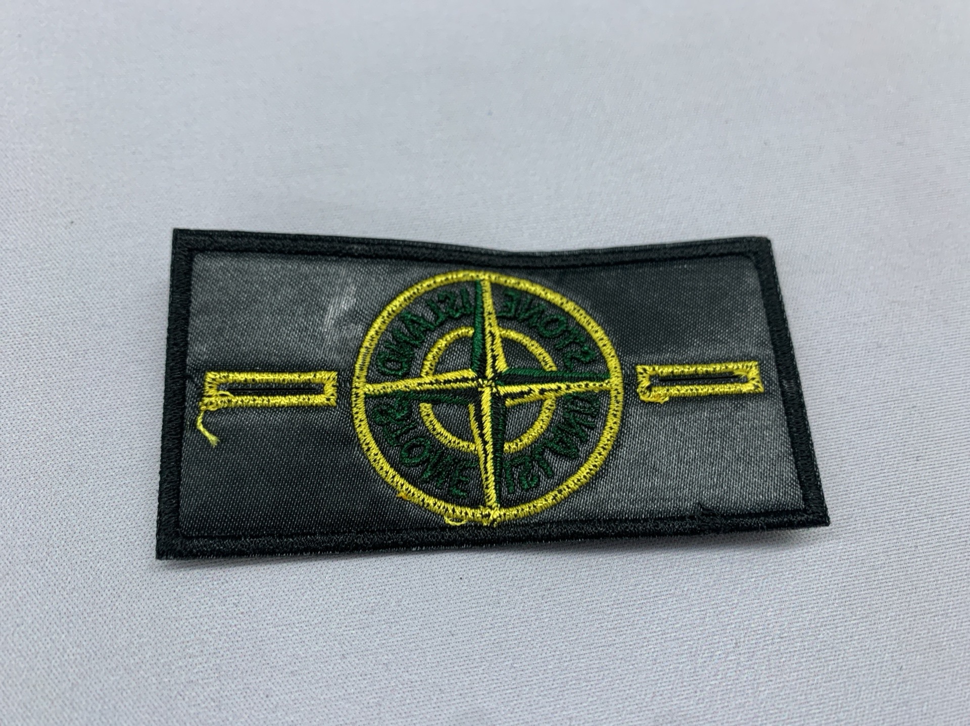 Armband stone island armband trendy brand ghost badge clothes shoes bags embroider patch buttons 4