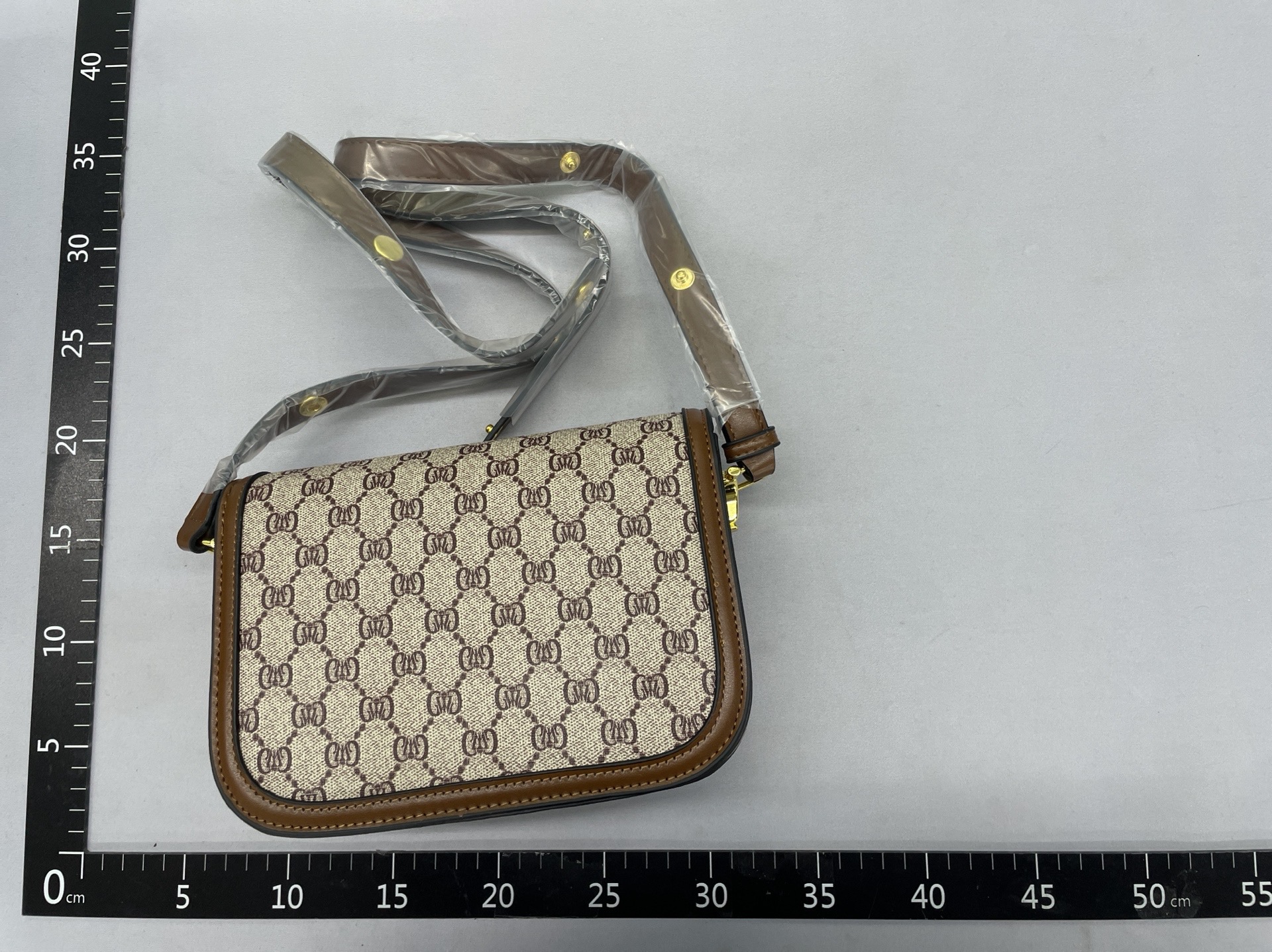 High-end women’s bag, 2026 new fashion retro print small square bag, saddle bag, versatile shoulder bag, crossbody bag, trendy 3