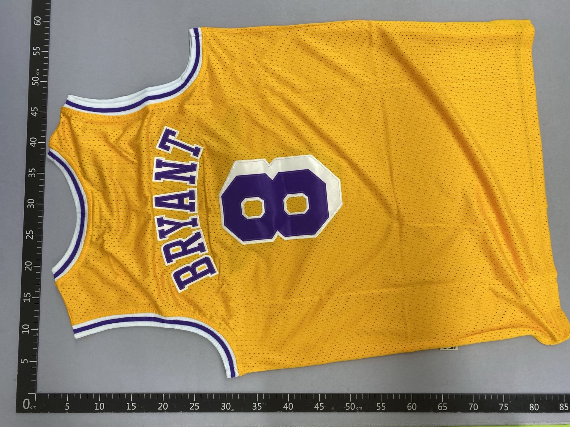 American cross-border basketball jersey wholesale: lakers 24# kobe & 32# johnson retro embroidered athletic casual basketball uniforms 3