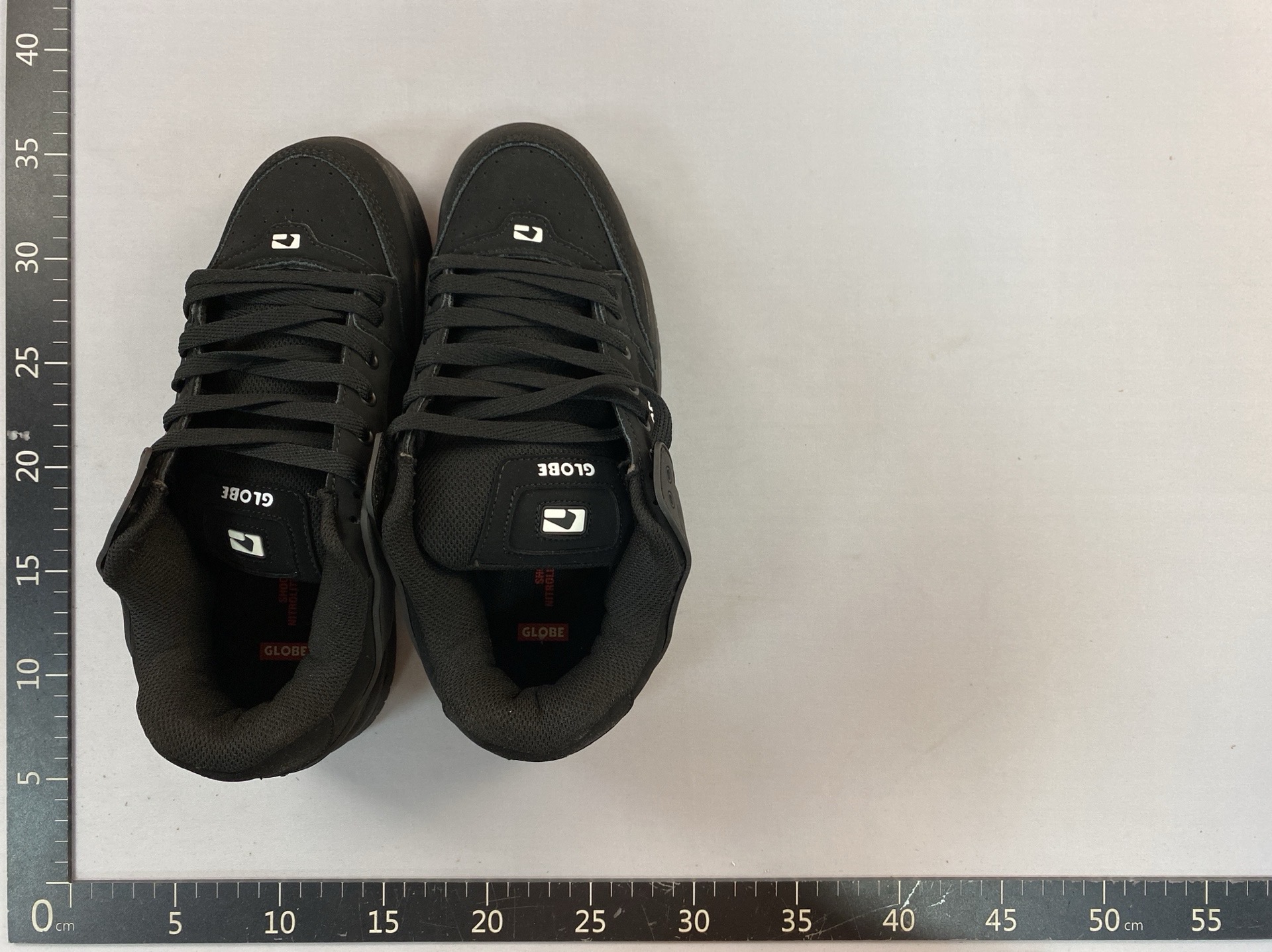 Black warrior retro bread shoes globe professional shoes wear-resistant shock-absorbing comfortable bmx street dance men’s and women’s skates sk8 3