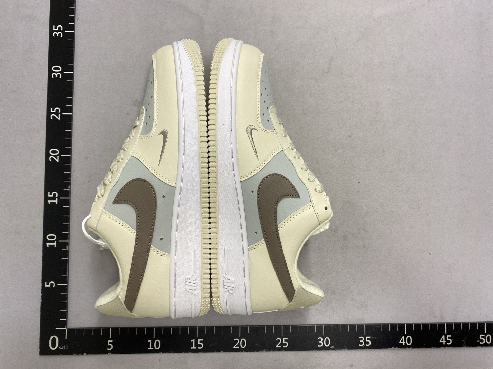 Crh low-top sneakers: men’s and women’s collection 4