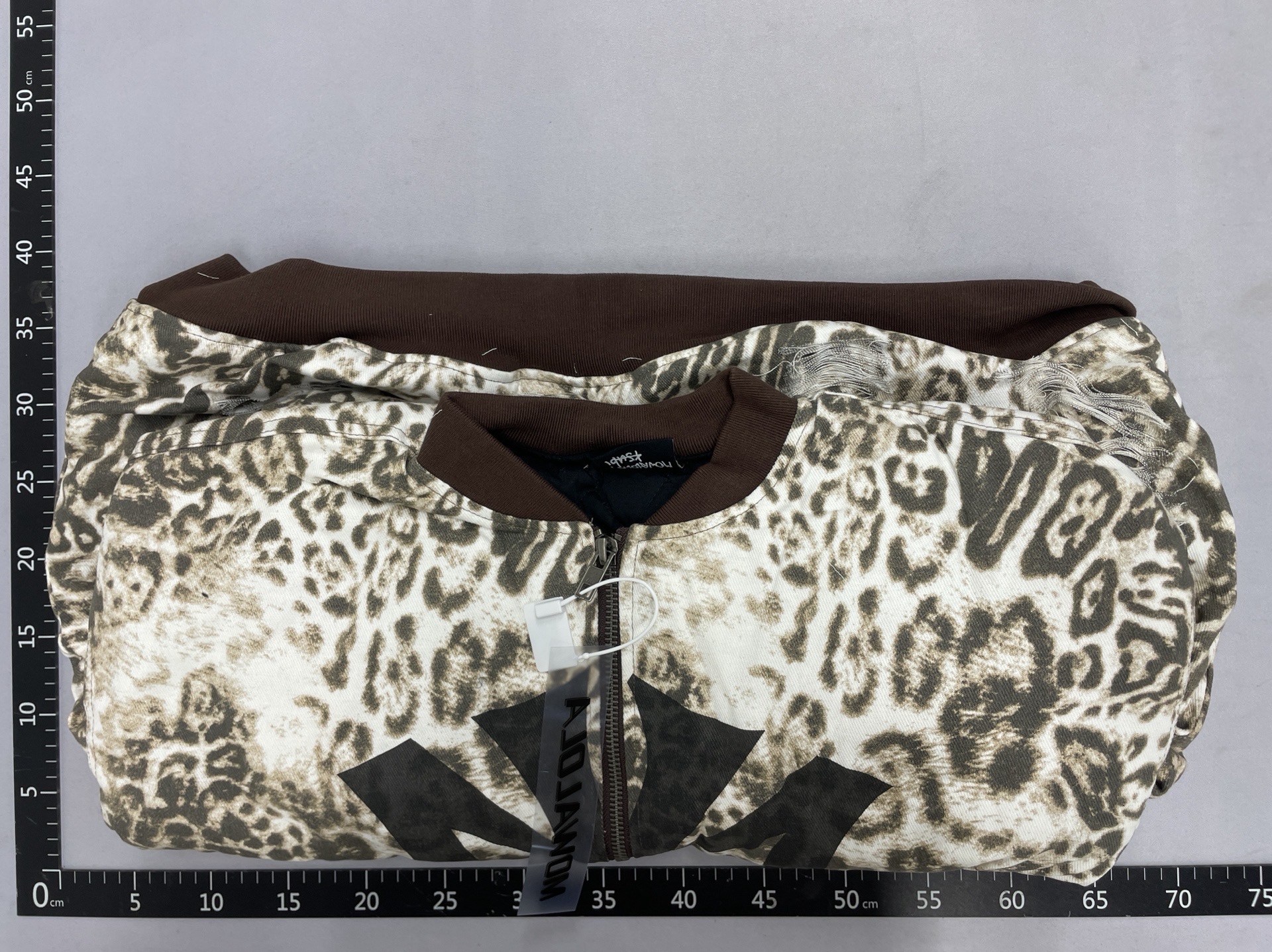 Mowalola visual leopard print jacket outwearins cut-out sense of design fall and winter bomber cotton clothing 5