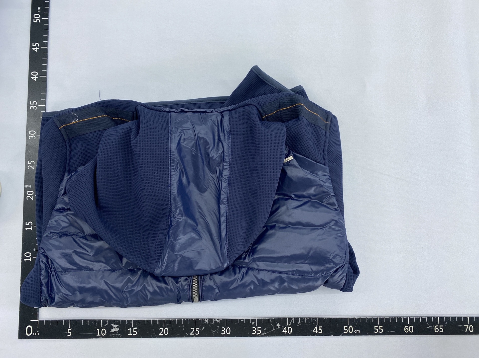 2025 new european and american men’s quilted hooded lightweight patchwork sporty casual down jacket short zip-up jacket 2