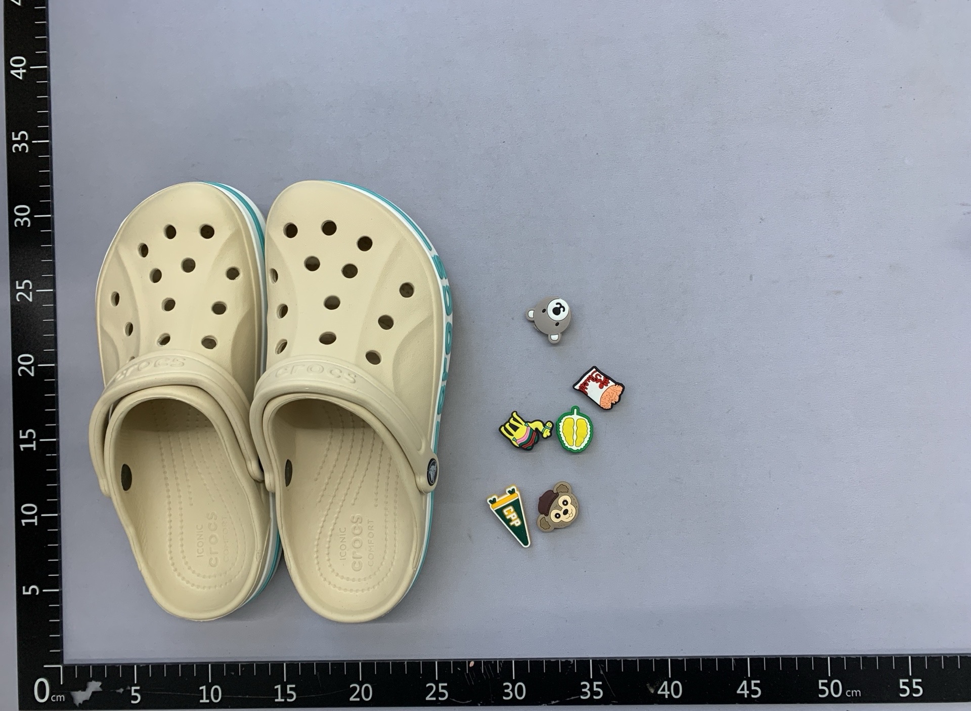 Crocs croton benbya logo women’s shoes outdoor non-slip anti-collision soft bottom sandals men’s shoes 3