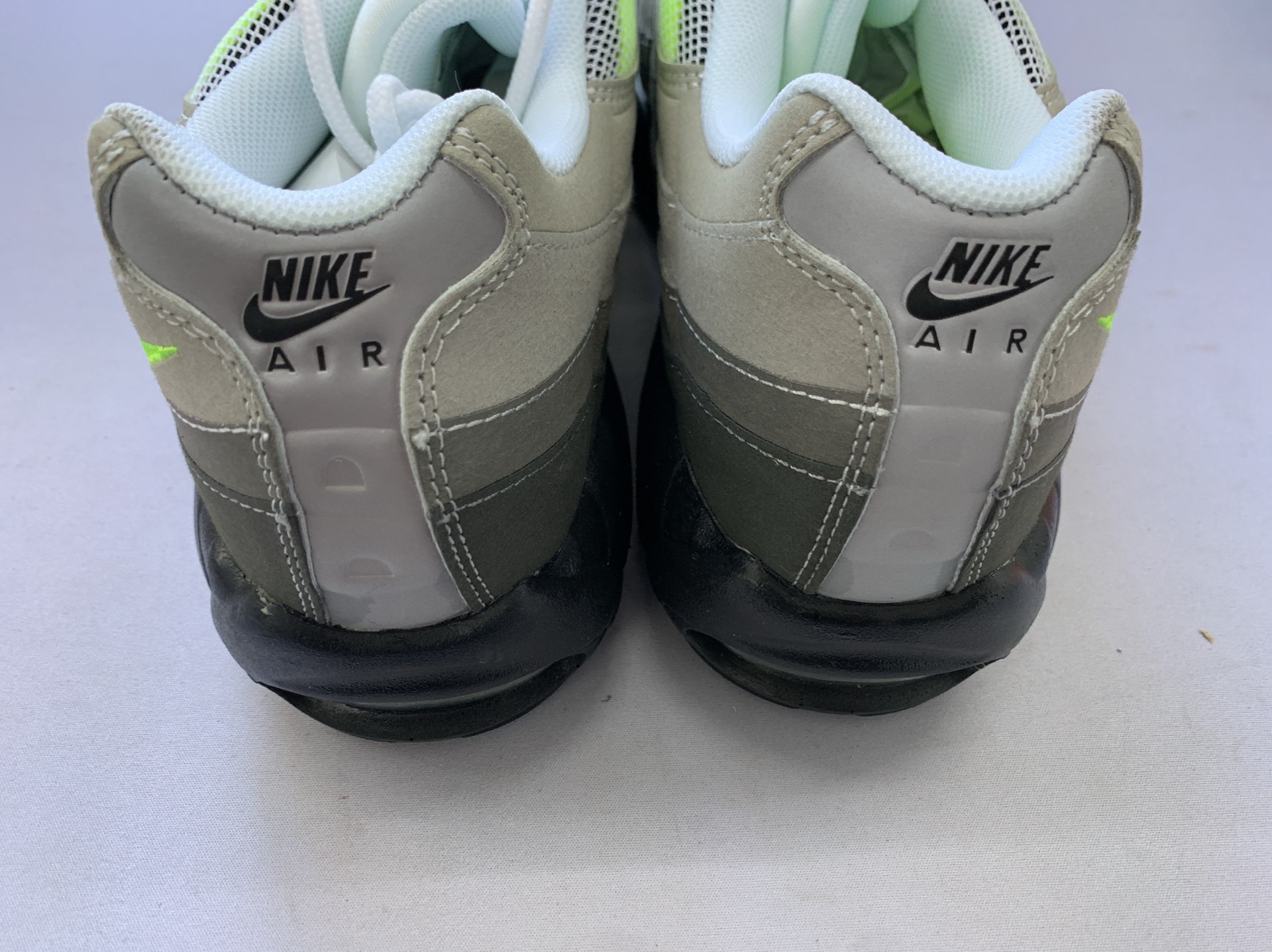 Max 95 air cushion sneakers for men, shock absorbing height increasing athletic shoes, versatile casual walking shoes for women, factory direct 6