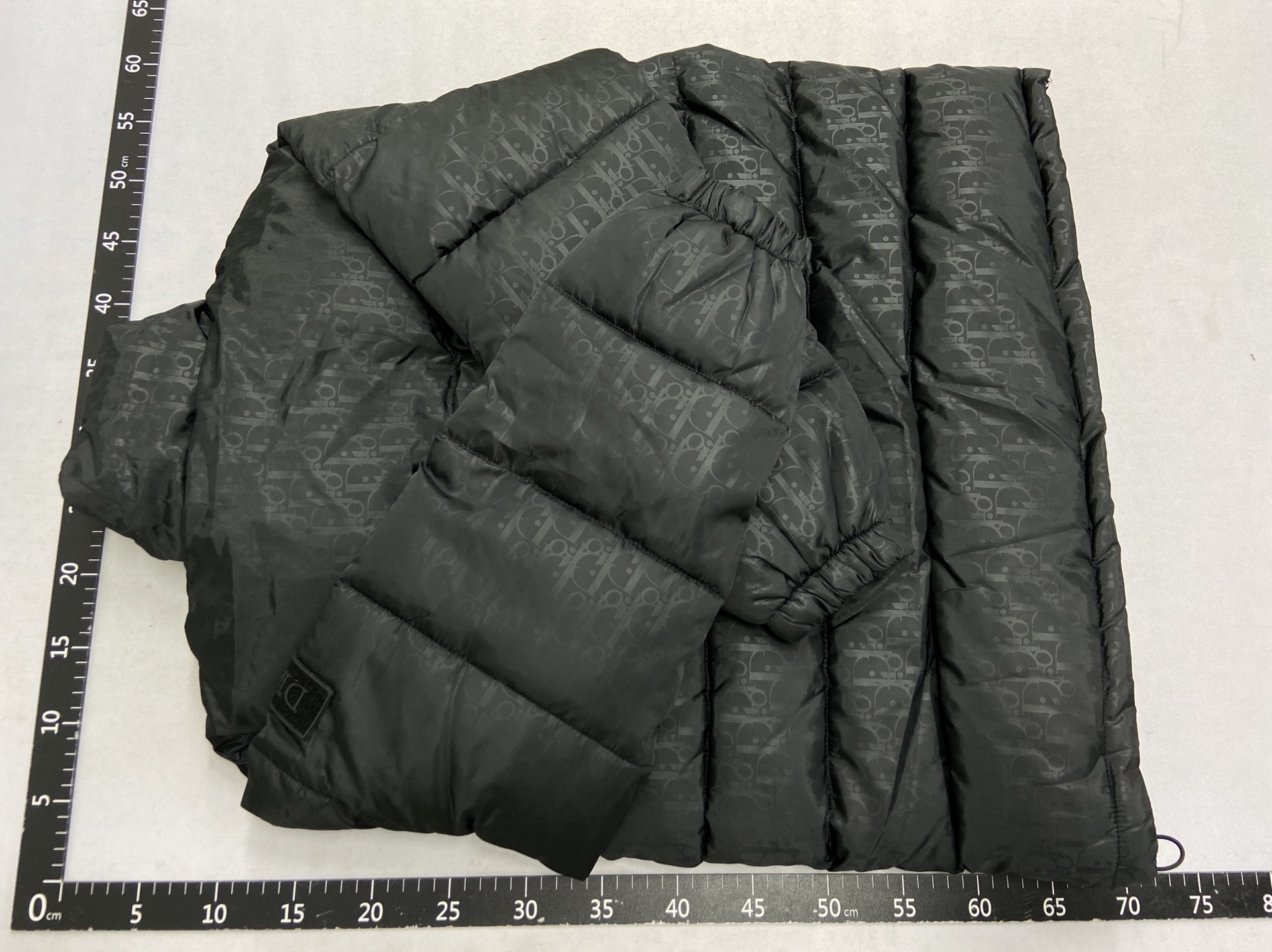 2023 winter new arrival: trendy men’s down jacket – european stand collar, white duck down puffer jacket 3