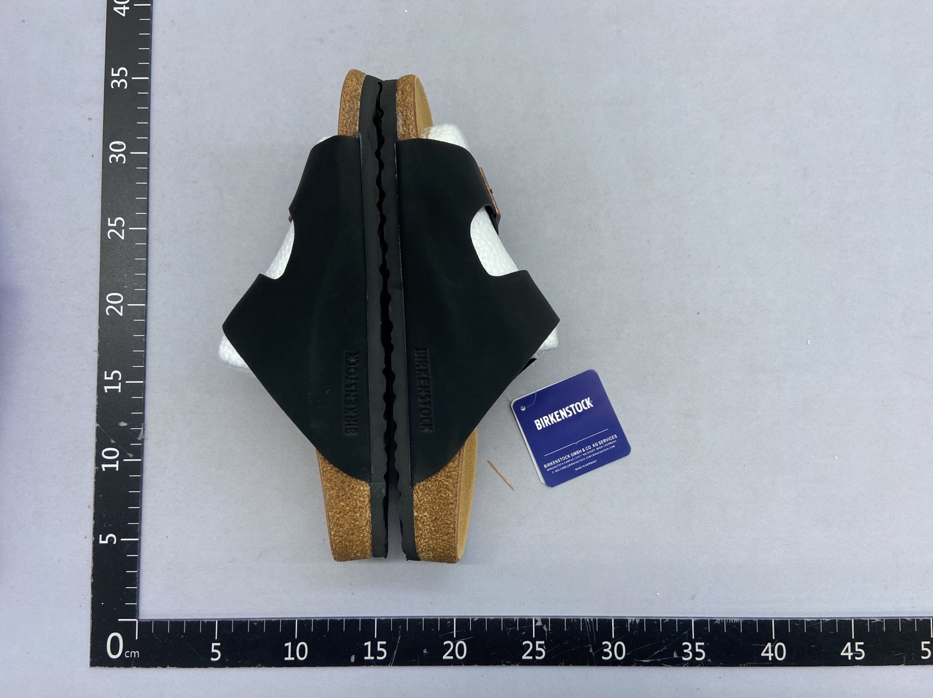 Birkenstock cork slippers men’s korean version 2025new arrivalsummertrendyoutwearnon-slipcouple one-line beach women’s shoes 4