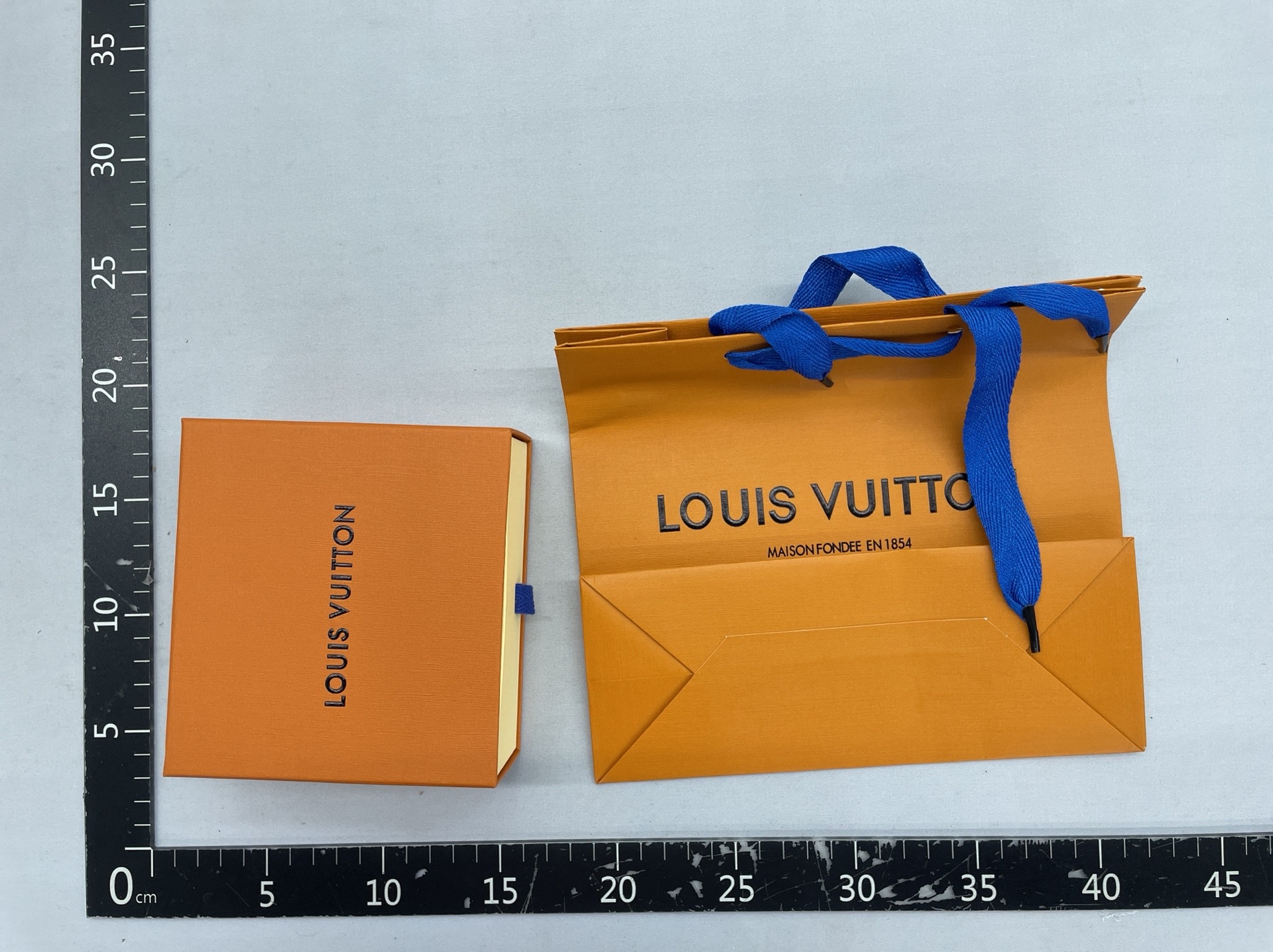 Ll12-belt money collection high quality non-peeling whats app+86 13860267759 5