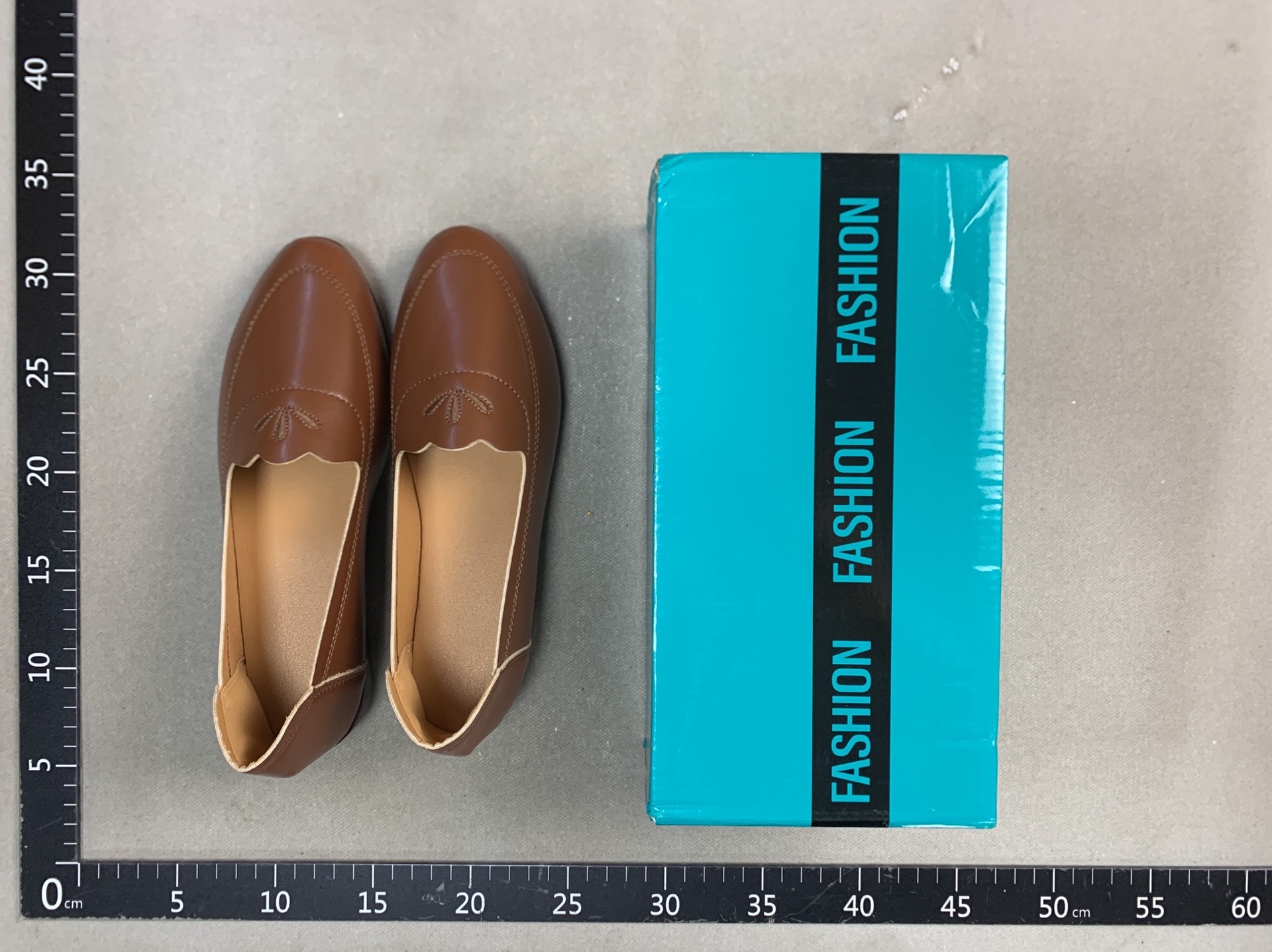 Tendon bottom middle-aged and elderly ladieswear shoes middle-aged flats flats ladieswear leather shoes women’s shoes elderly shoes spring & fall ladieswear style 2