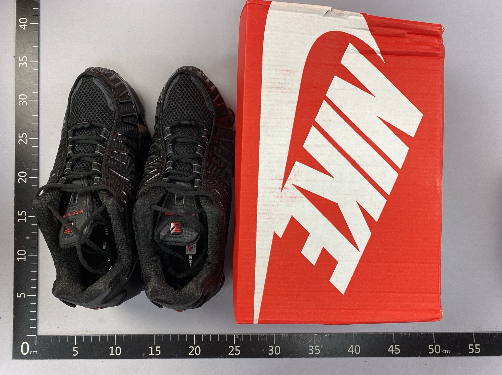 Men’s and women’s post cushioning running shoes-2658 2