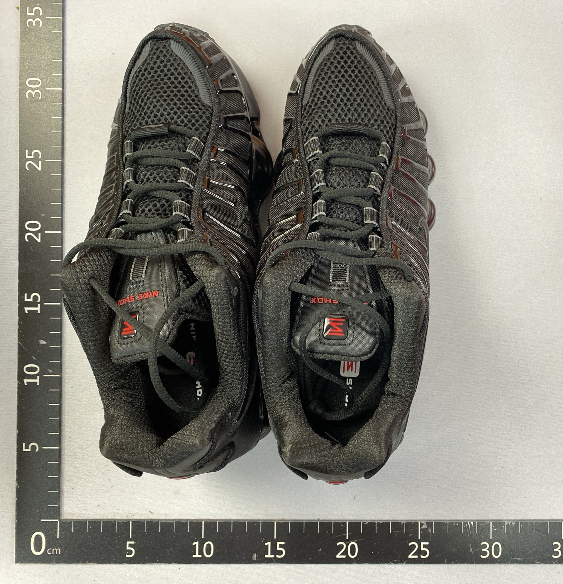 Men’s and women’s post cushioning running shoes-2658 3