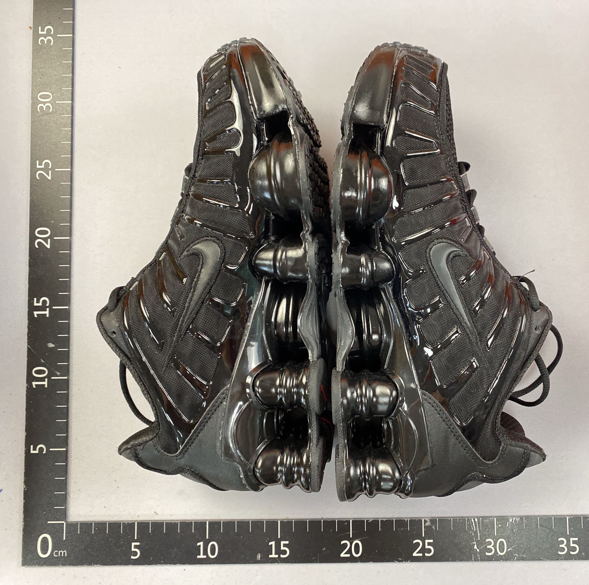 Men’s and women’s post cushioning running shoes-2658 5