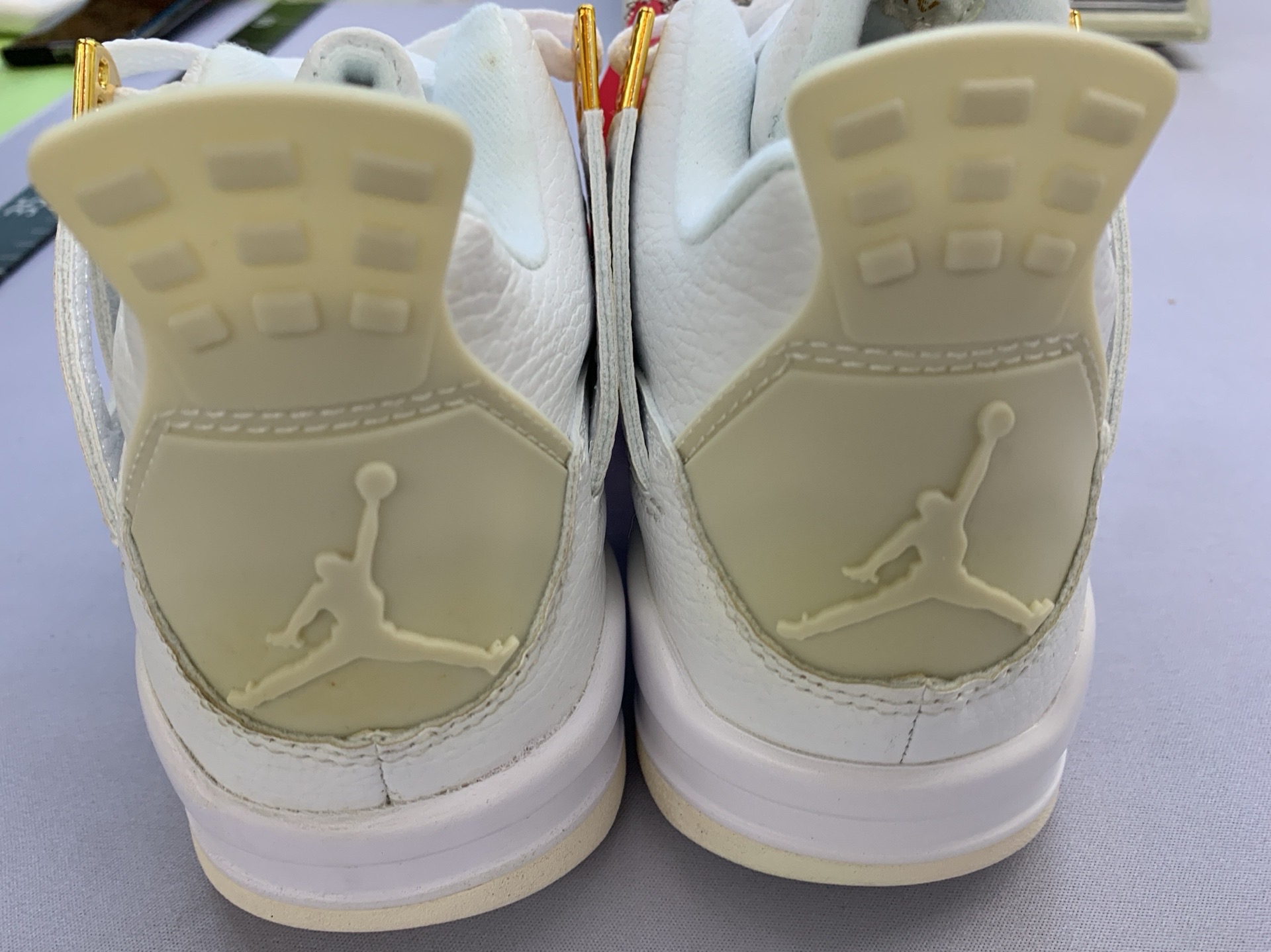 Cross-border putian shoes high version men’s shoes black cat black and white panda joe 4 men’s shoes women’s shoes wear-resistant air cushion basketball shoes 6