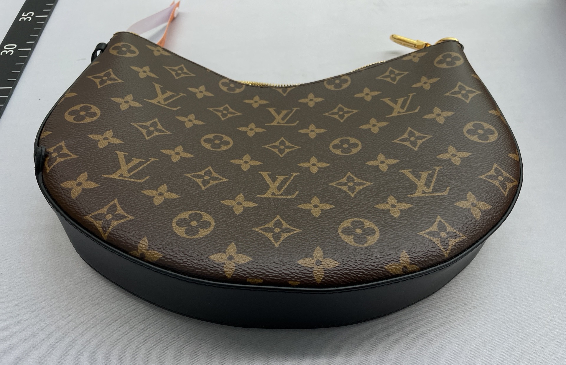 2026 women’s bag crossbody bag shoulder bag all steel hardware ceiling satchel presbyopia 163 variable code series 2
