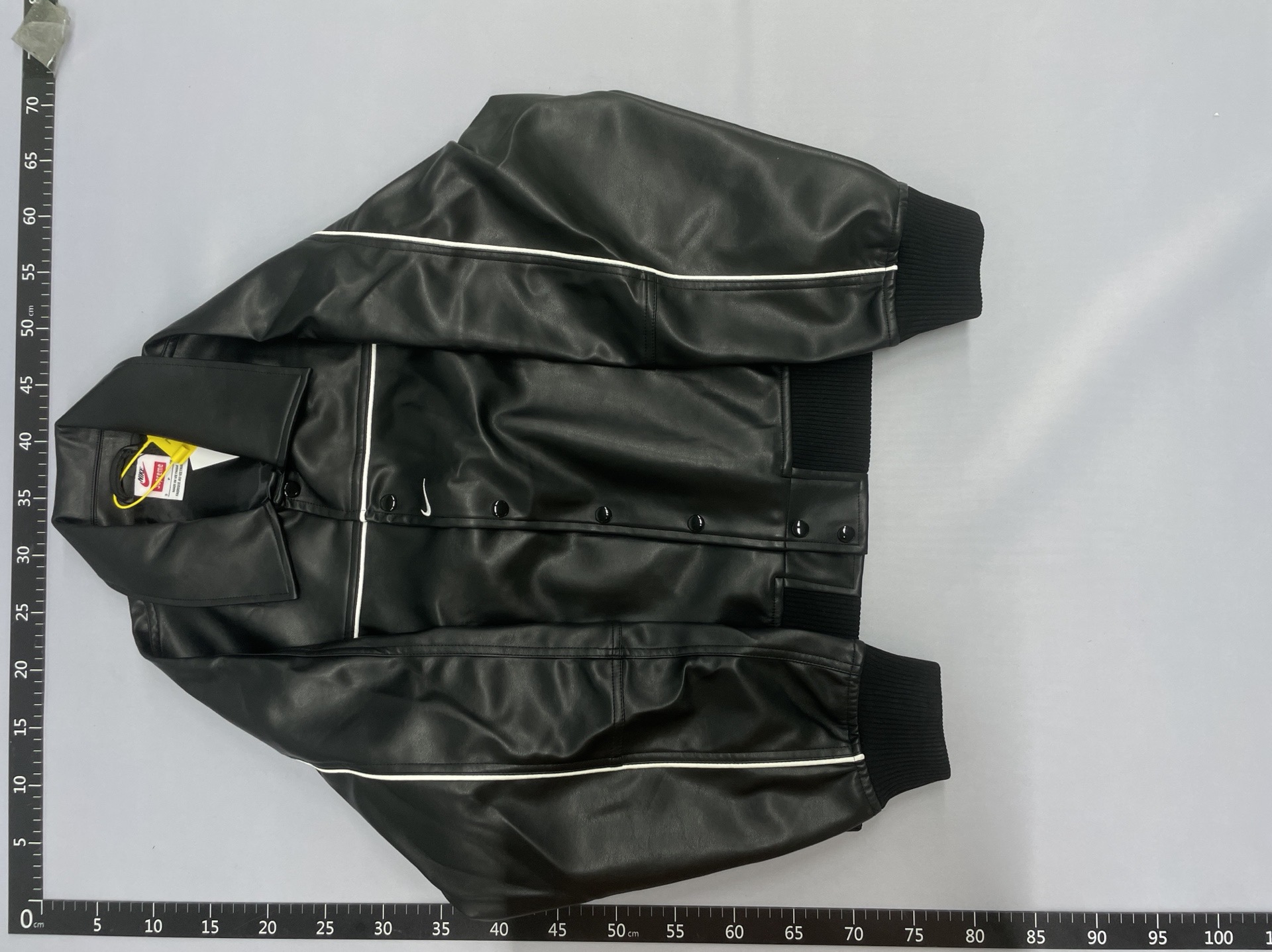 Reflective white stripe front logo black jacket 11121902159 4