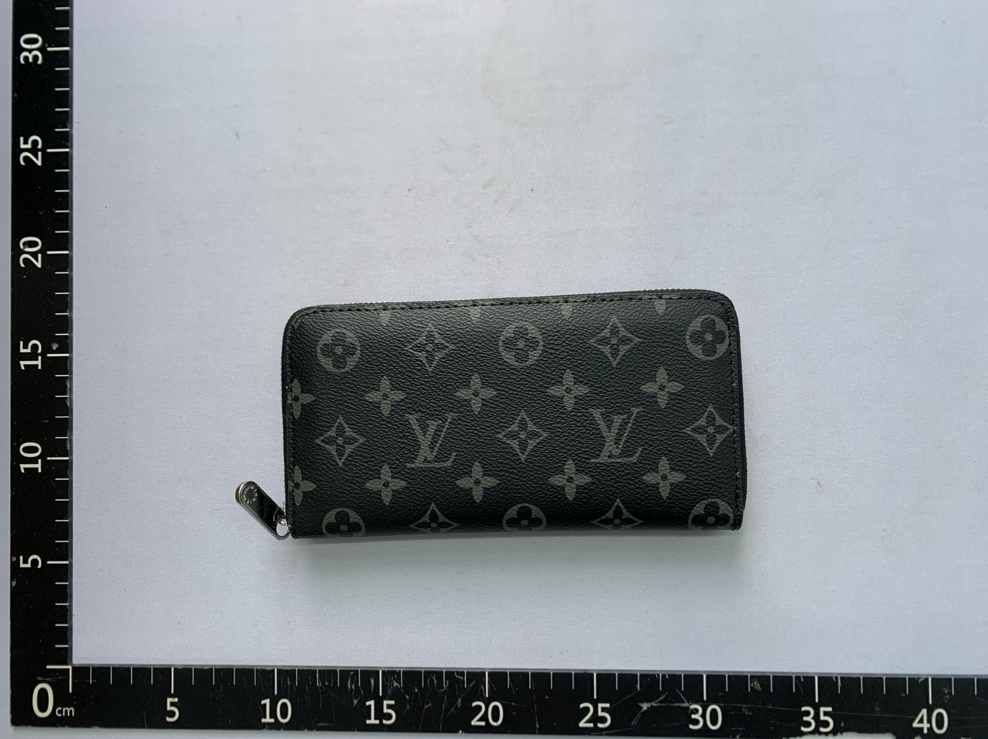 Fashionable bags 3