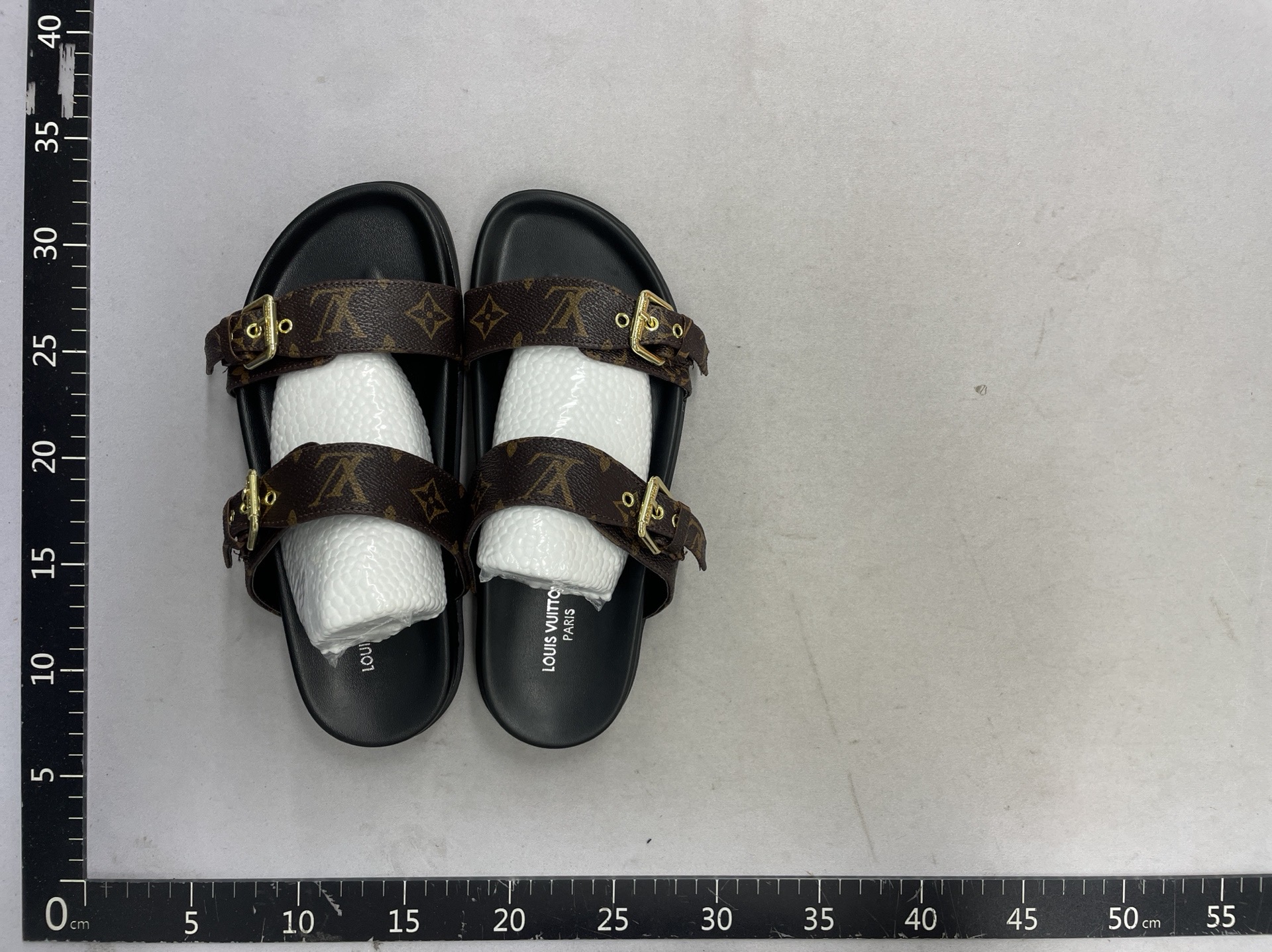 2024 new european and american style middle eastern nigerian singaporean cambodian metal buckle velcro flat sandals 6