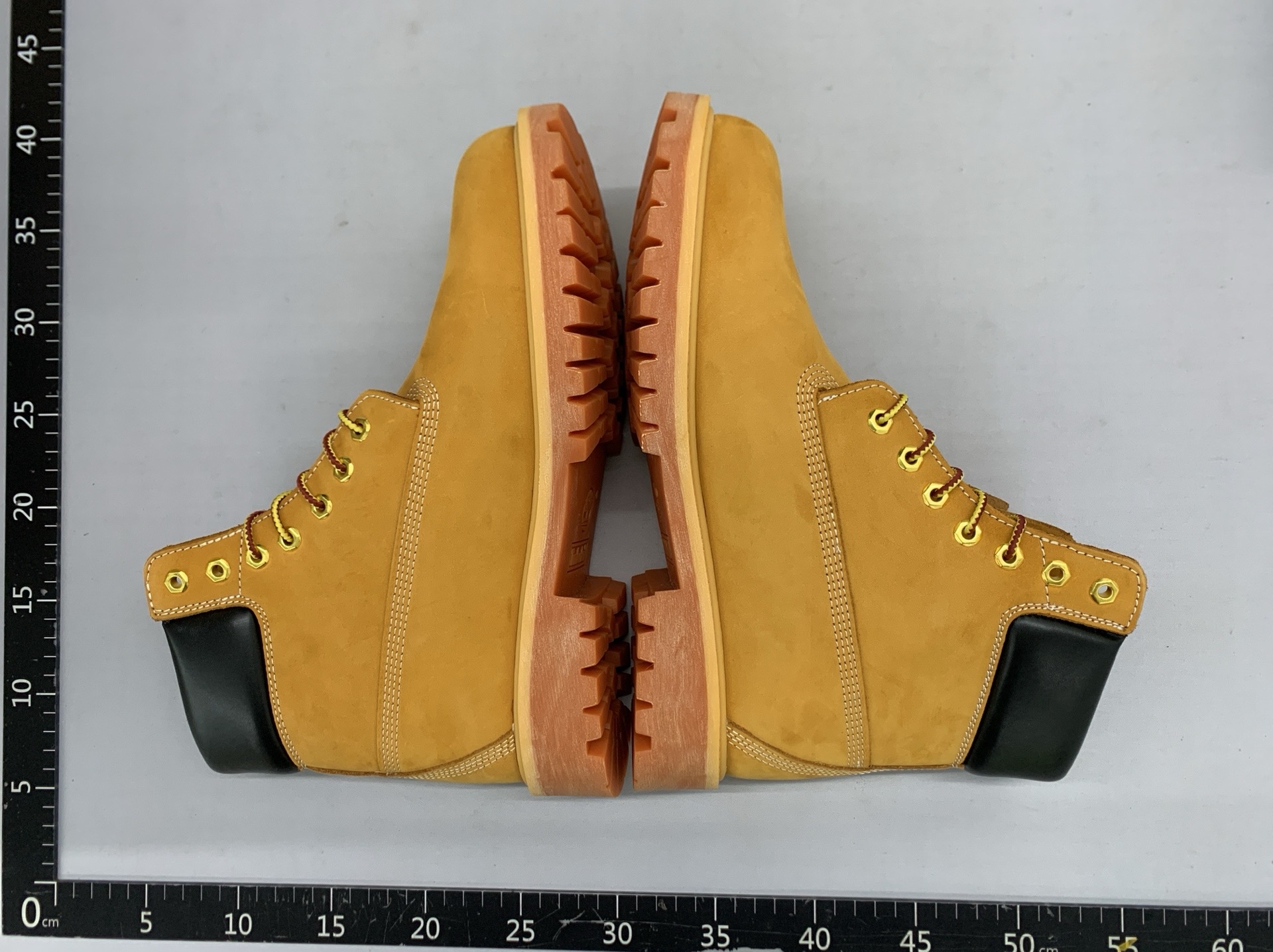 Toe layer men’s and women’s shoes sports outdoor timberland waterproof kick-proof classic high-top rhubarb boots boots 5