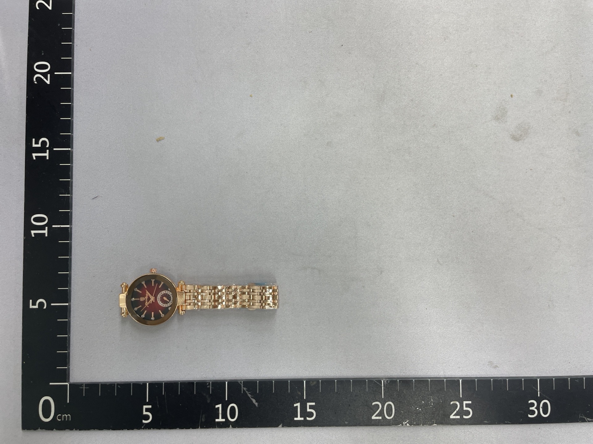 Women’s quartz gold-plated watch – stylish, minimalist alloy strap vintage diamond-accented wristwatch for middle school students 4