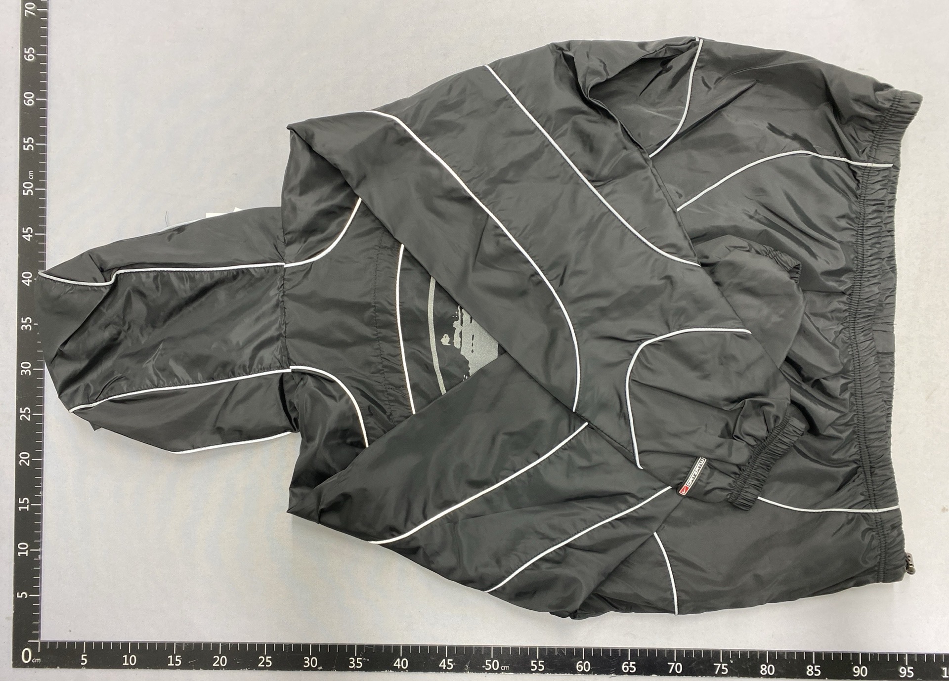 Cross-border nk devil’s island co-branded hook jacket outwear hooded men’s and women’s windbreaker waterproof reflective strip tops pants 3