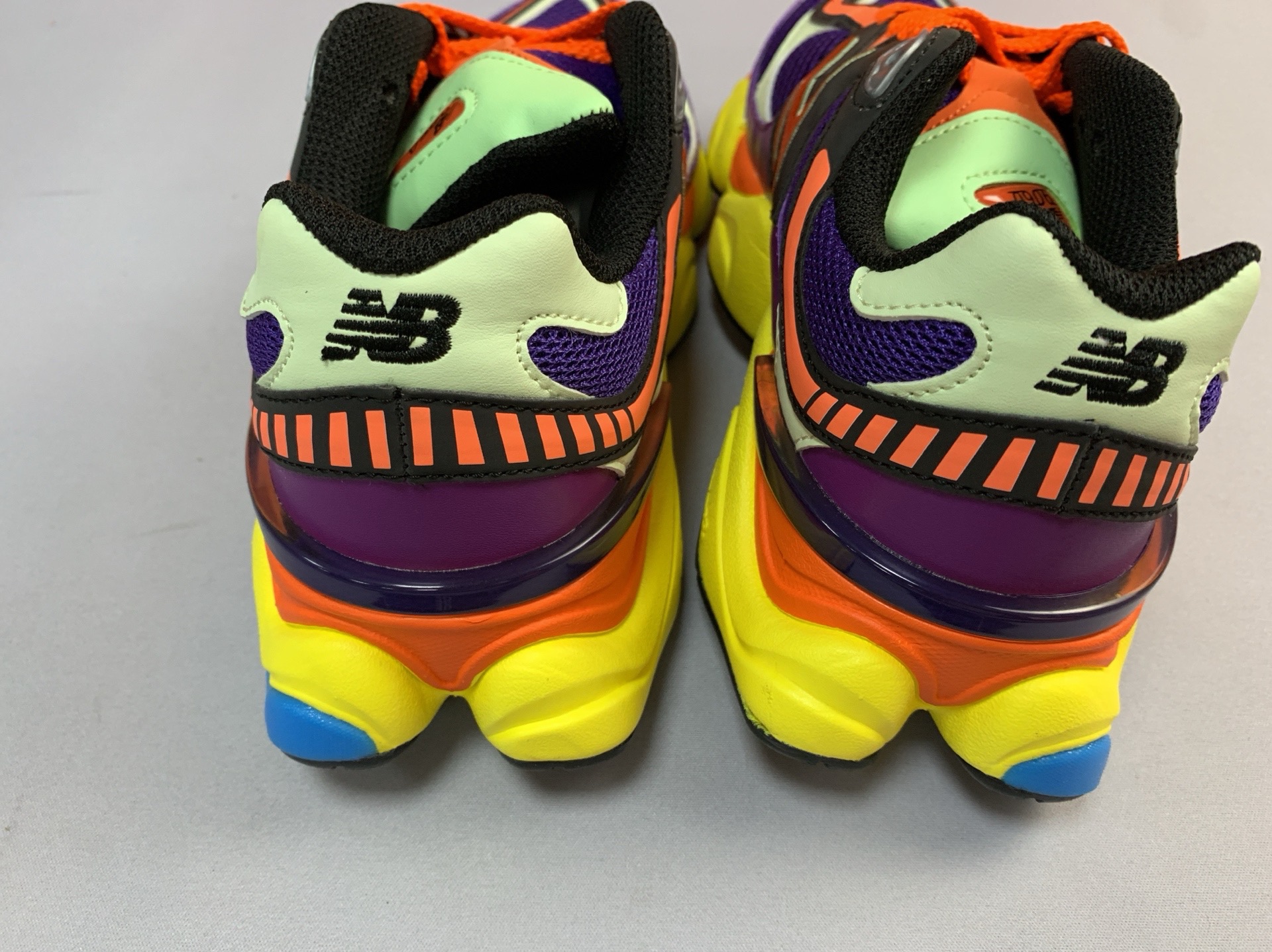 High-quality nb9060 athletic and casual running shoes, featuring an elephant foot design, available for men and women. spring collaboration, darth vader-inspired chunky sneakers 6
