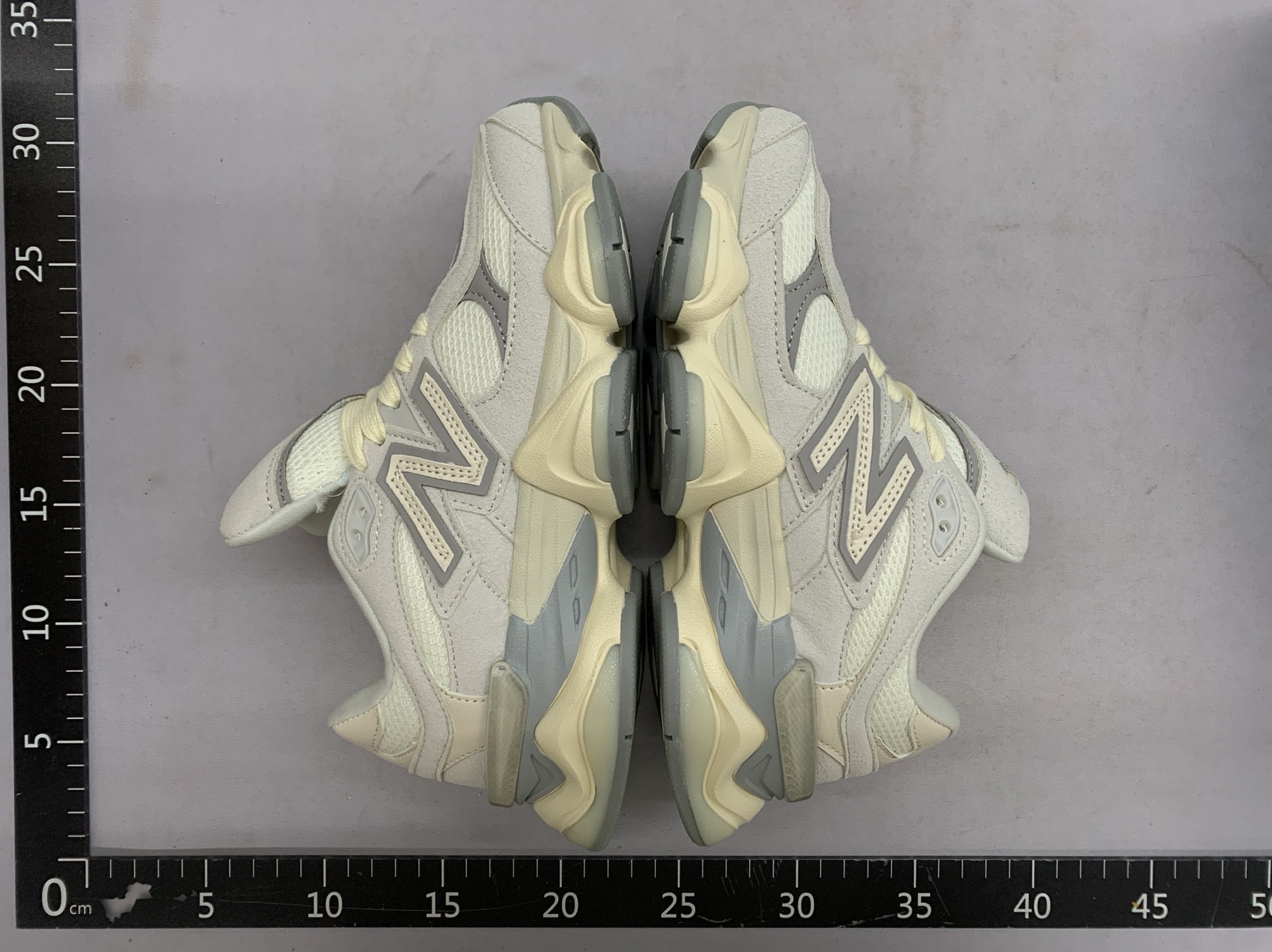 2026 pure original nb9060 women’s shoes men’s shoes couple dad shoes heightening thick solecasual sneakers running 6