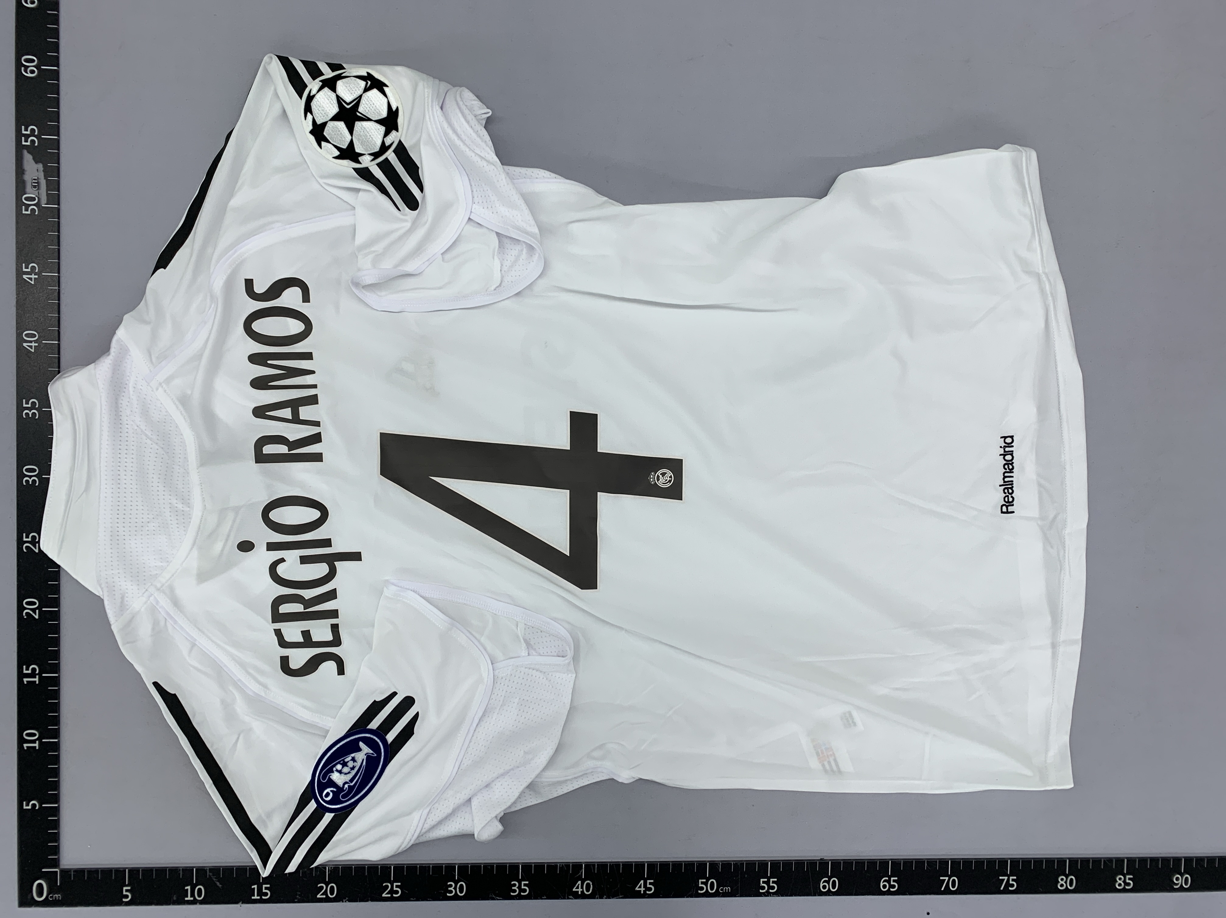 9800 real madrid home & away kit – carlos gutierrez, sylvinho, raul – fan edition retro football jersey 3