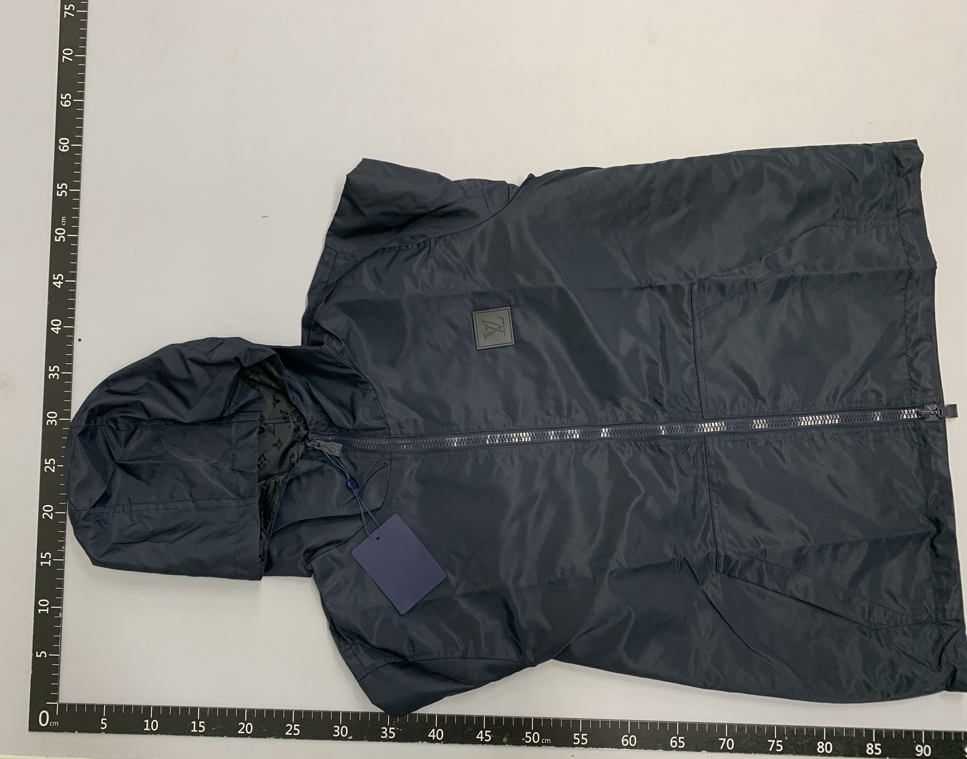Correct version 25ss fashionable brand new arrival lvjia double-sided presbyopia jacquard windproof outwear men’s and women’s same style casualjacket 4