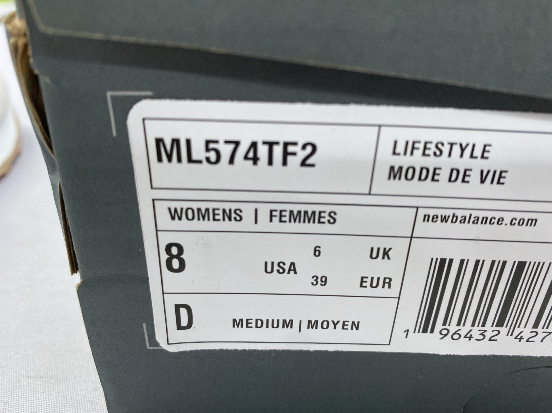 Versatile men’s and women’s athletic shoes w02 2