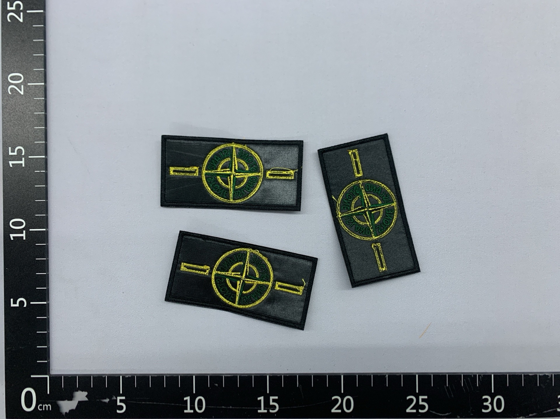 Armband stone island armband trendy brand ghost badge clothes shoes bags embroider patch buttons 2